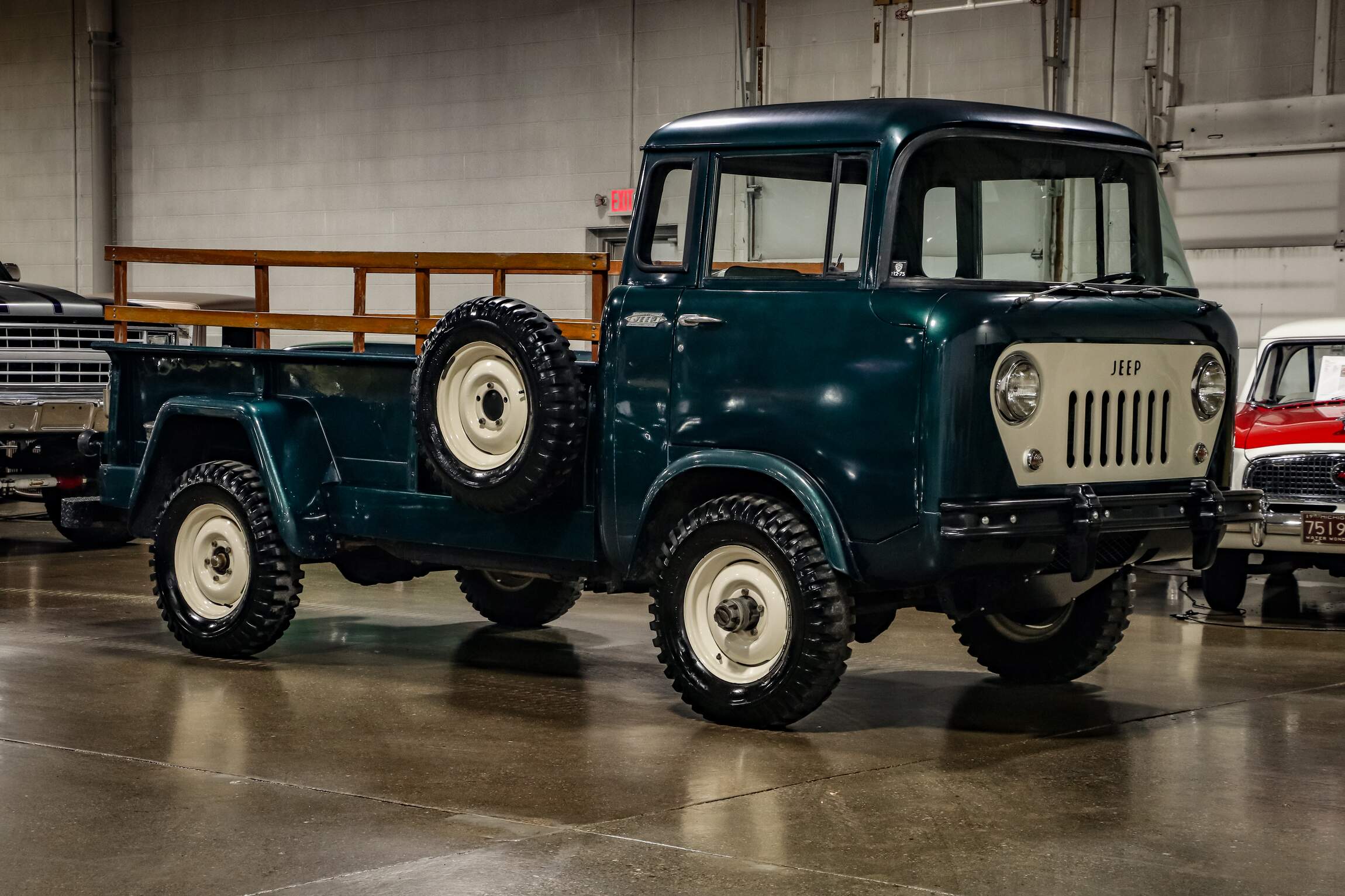 Sold: 1960 Jeep FC-170 4×4