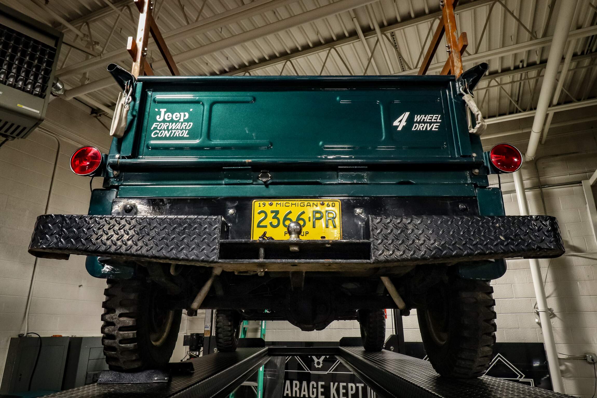 Sold: 1960 Jeep FC-170 4×4