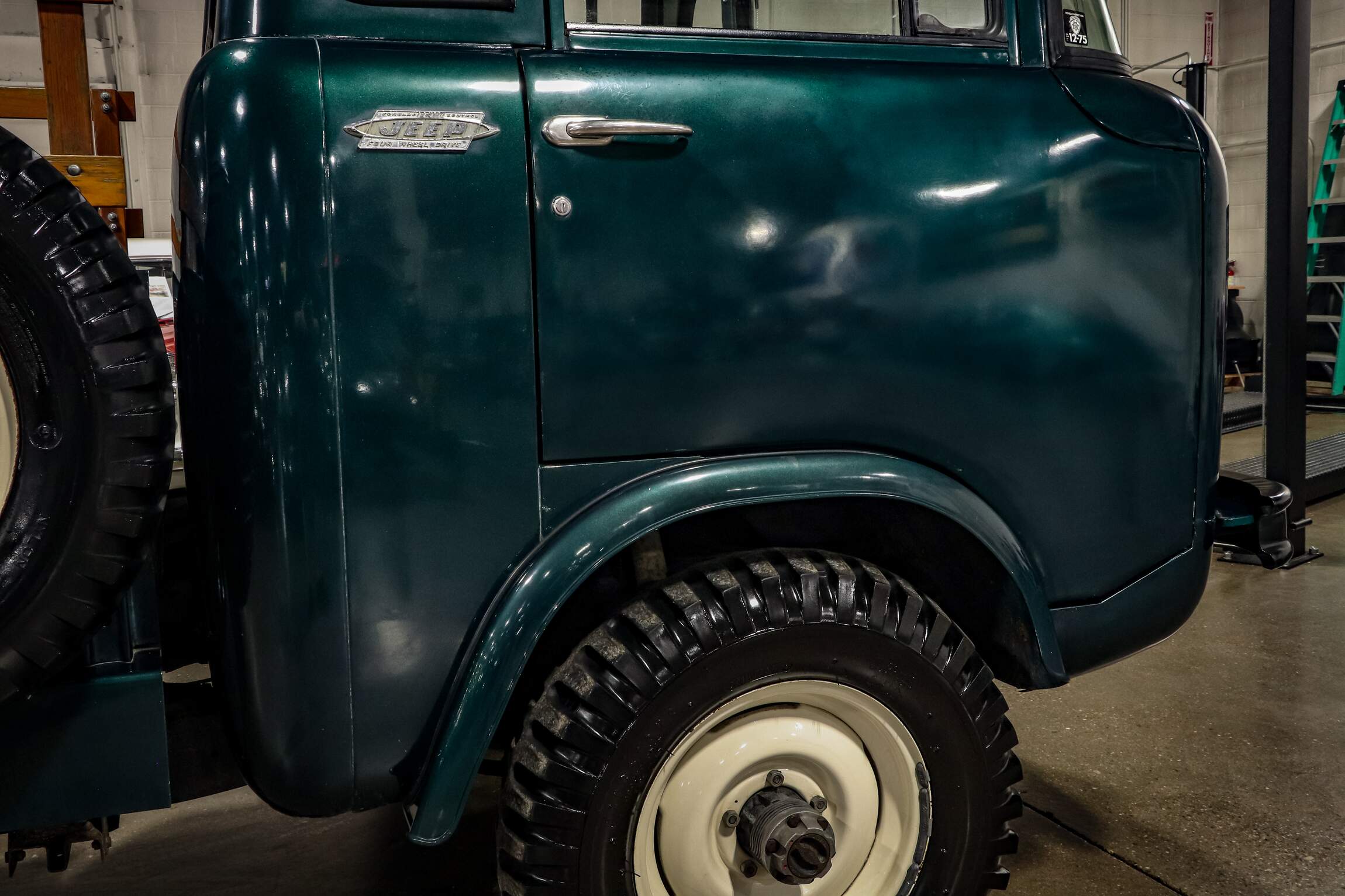 Sold: 1960 Jeep FC-170 4×4