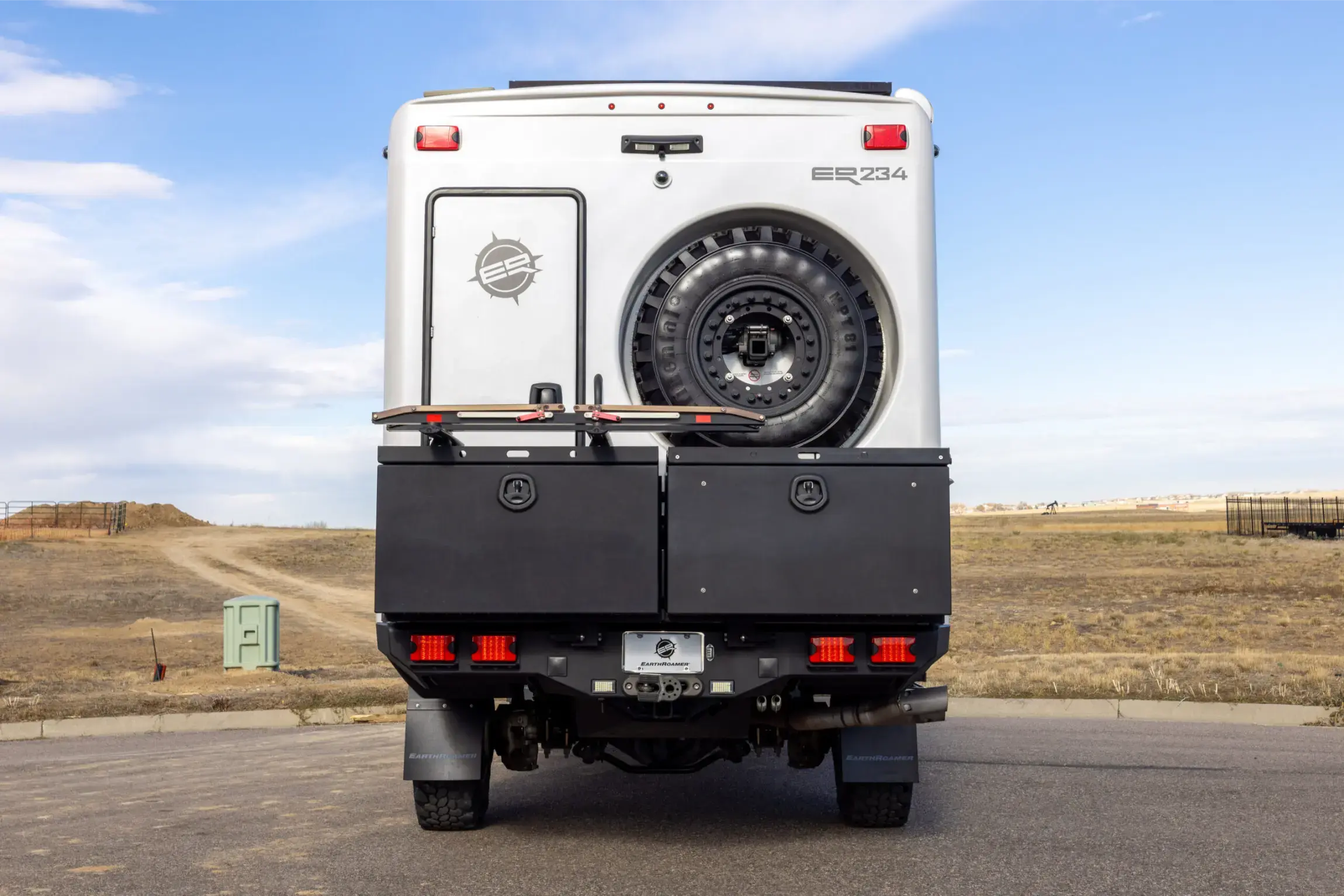 2019 EarthRoamer XV-LTS 234 - 4