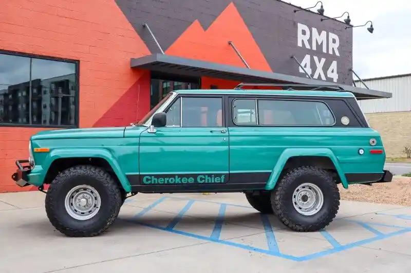 1976 Jeep Grand Cherokee Chief