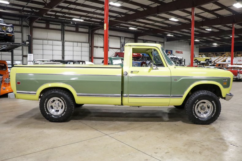 1974 International 100