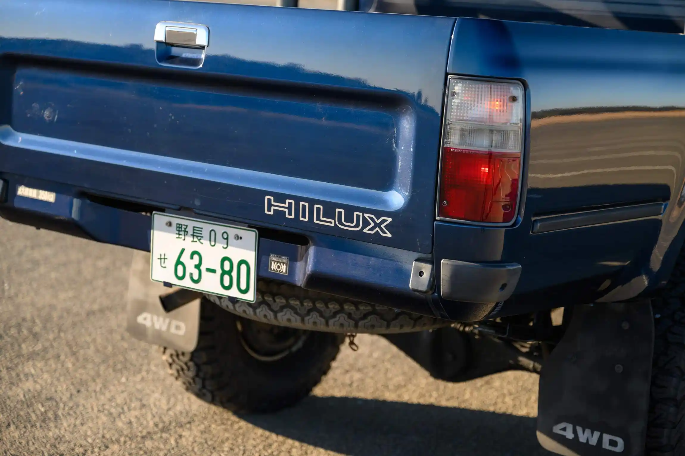 Sold: 1996 Toyota Hilux SSR 4×4