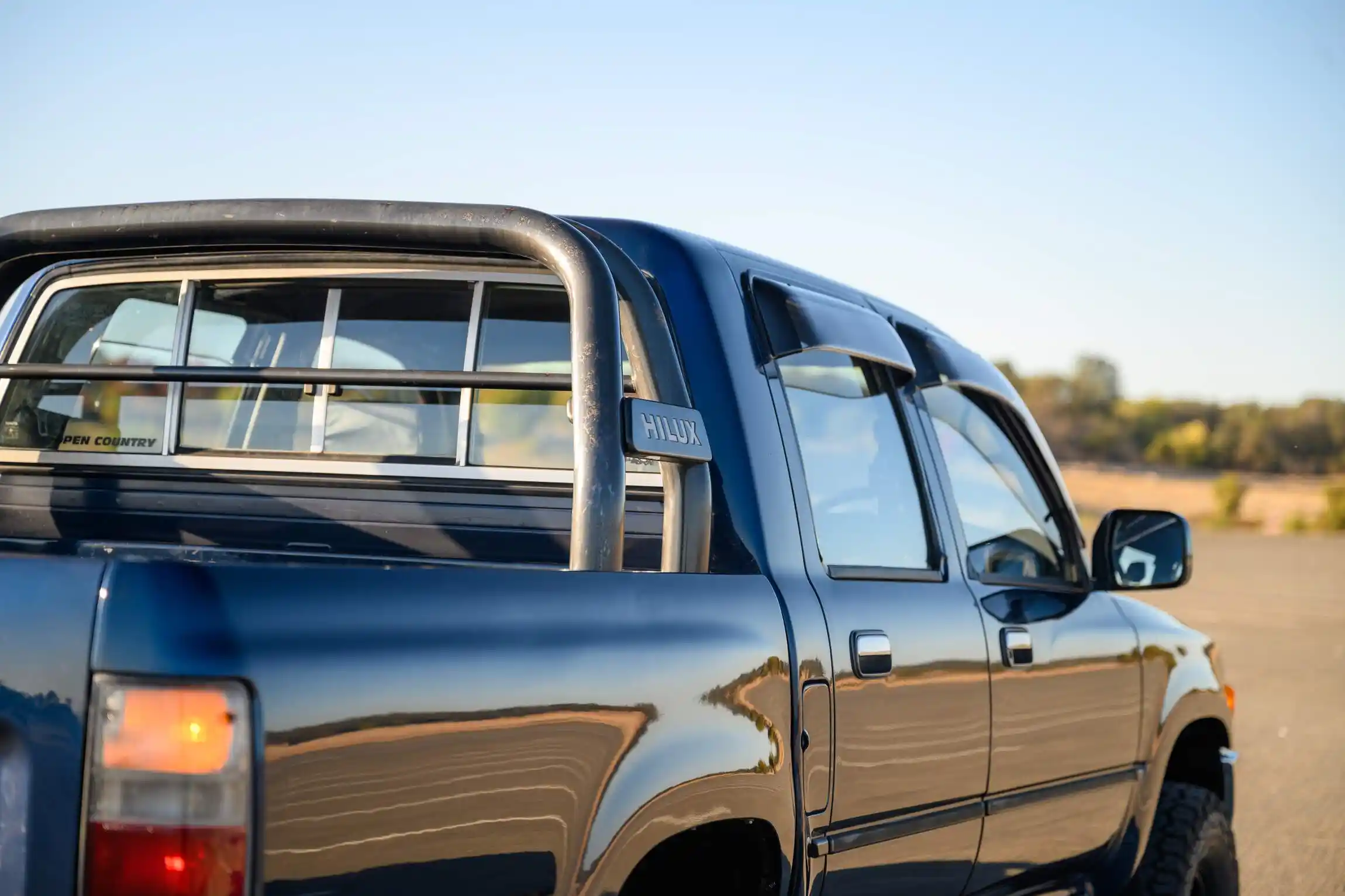 Sold: 1996 Toyota Hilux SSR 4×4