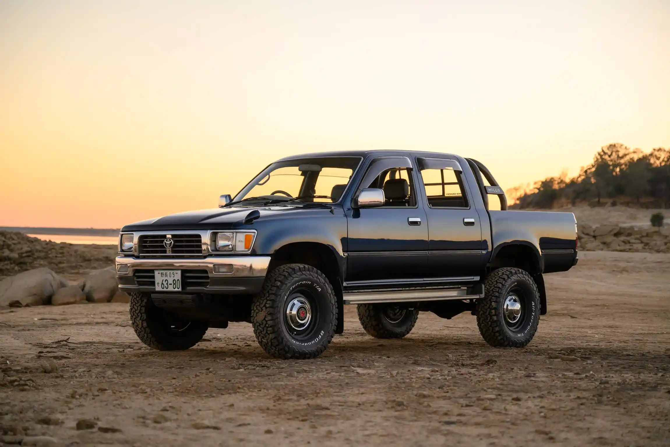 Sold: 1996 Toyota Hilux SSR 4×4