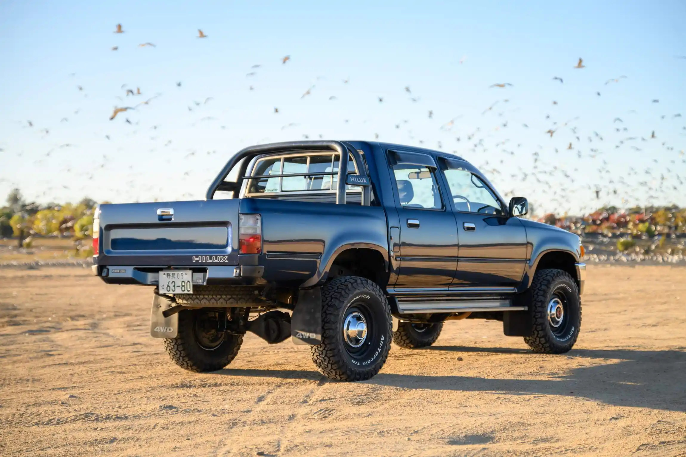 Sold: 1996 Toyota Hilux SSR 4×4