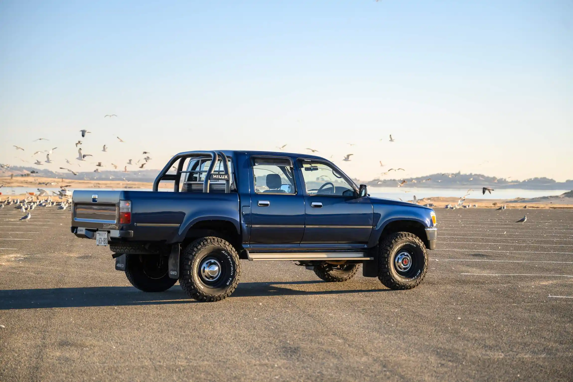 Sold: 1996 Toyota Hilux SSR 4×4