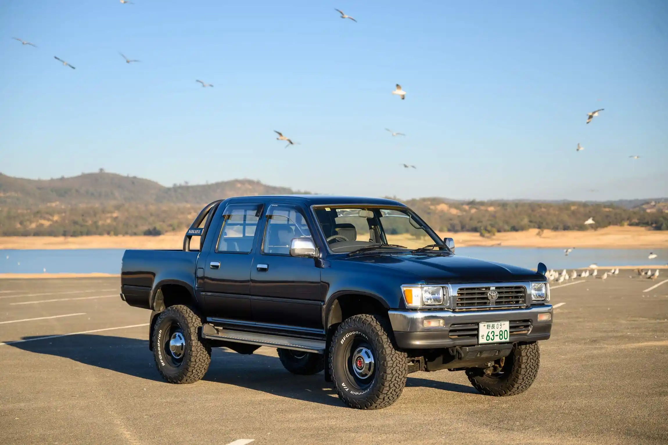 Sold: 1996 Toyota Hilux SSR 4×4