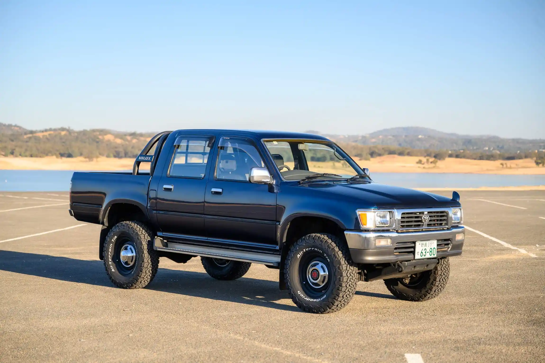 Sold: 1996 Toyota Hilux SSR 4×4