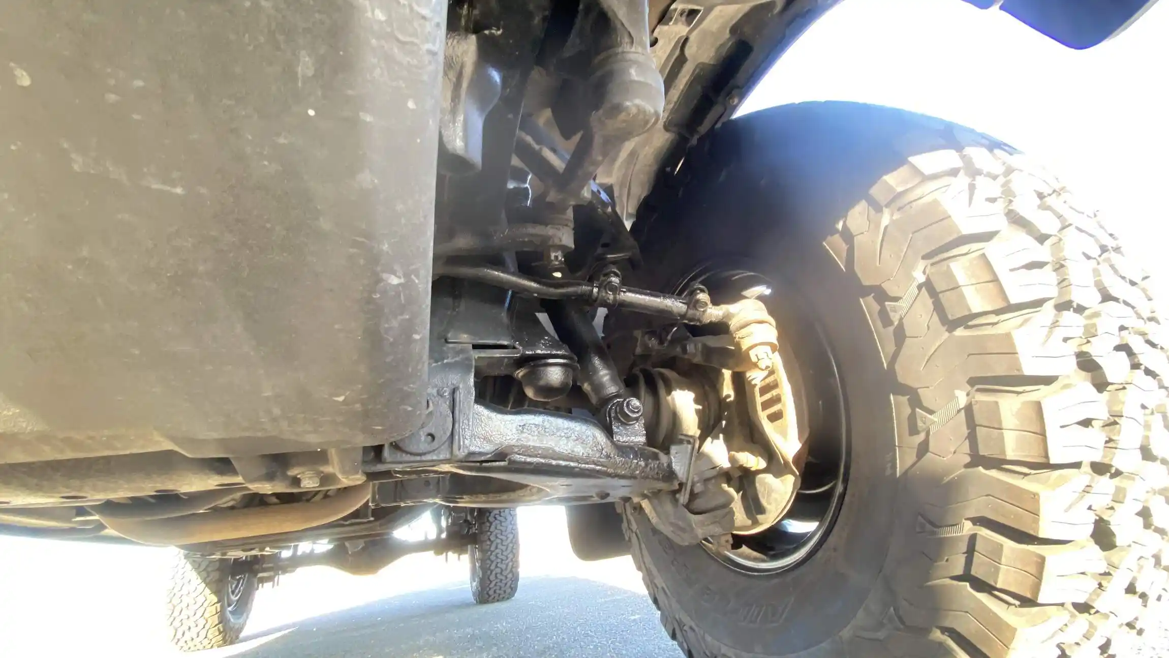 Sold: 1996 Toyota Hilux SSR 4×4