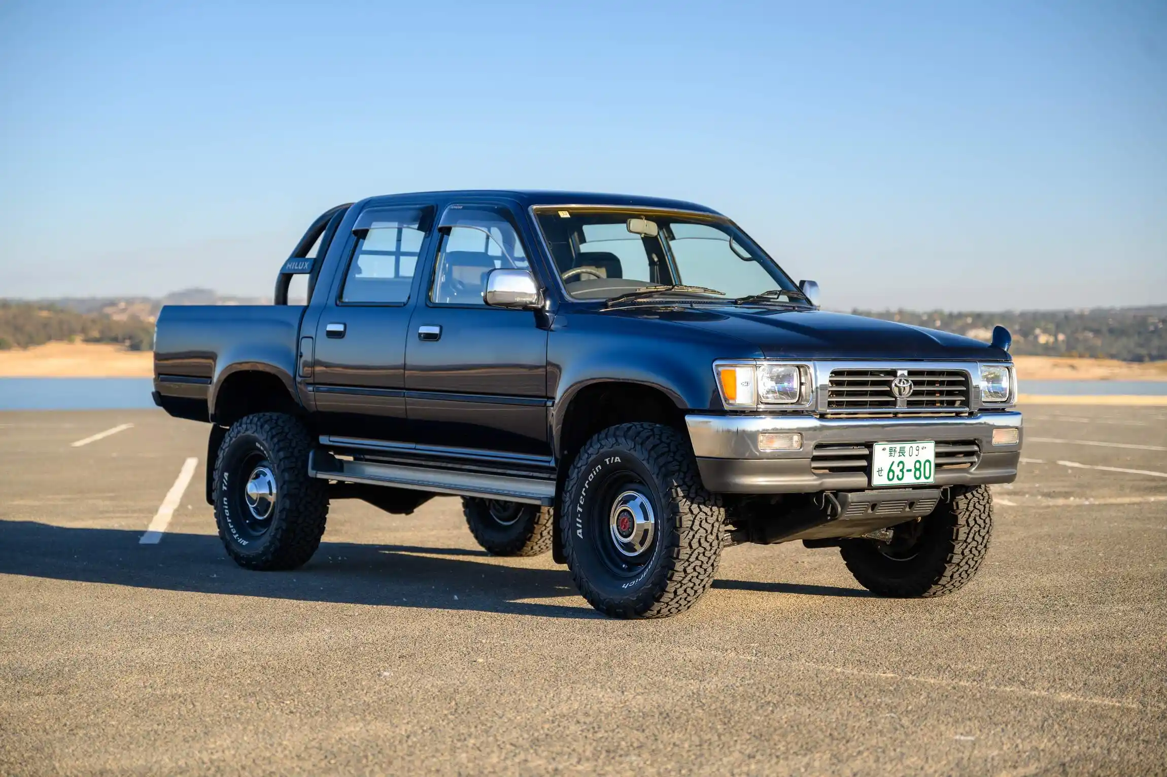 Sold: 1996 Toyota Hilux SSR 4×4