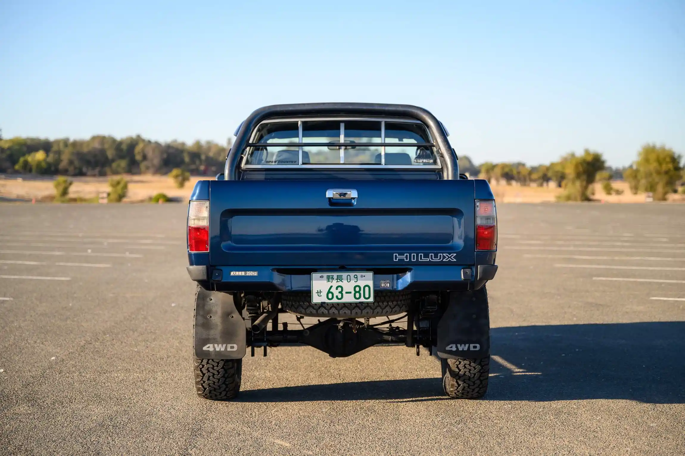Sold: 1996 Toyota Hilux SSR 4×4