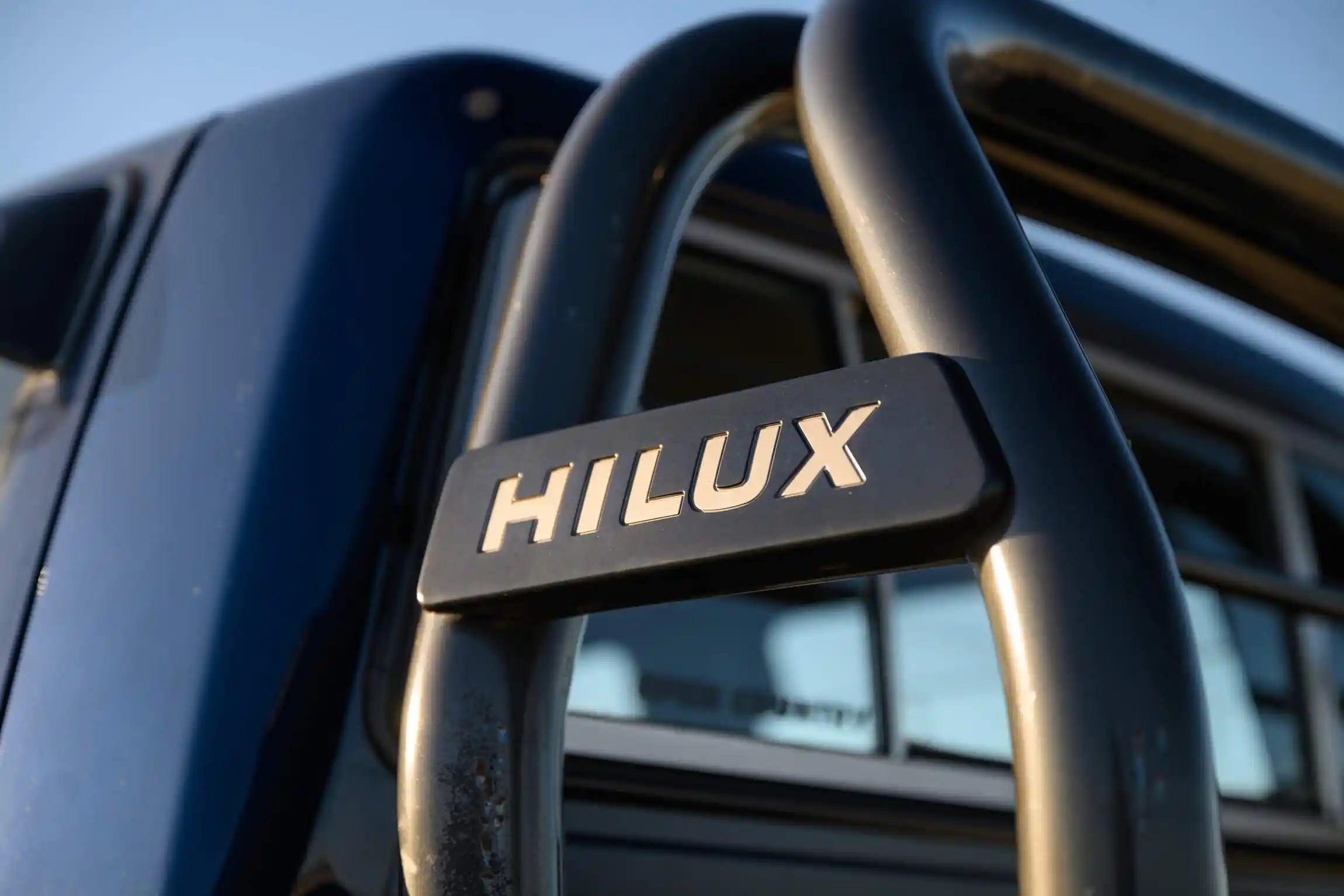 Sold: 1996 Toyota Hilux SSR 4×4