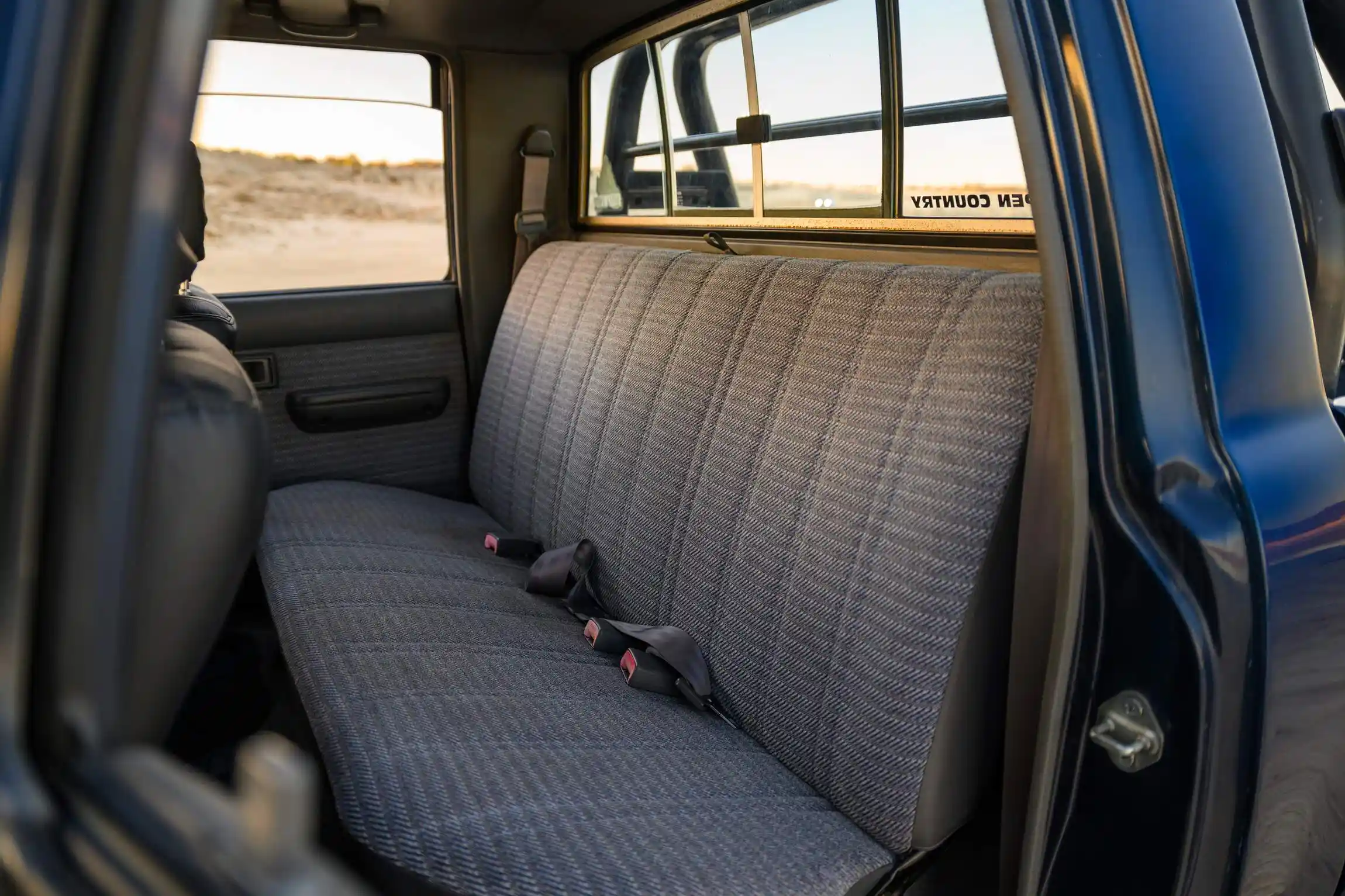 Sold: 1996 Toyota Hilux SSR 4×4