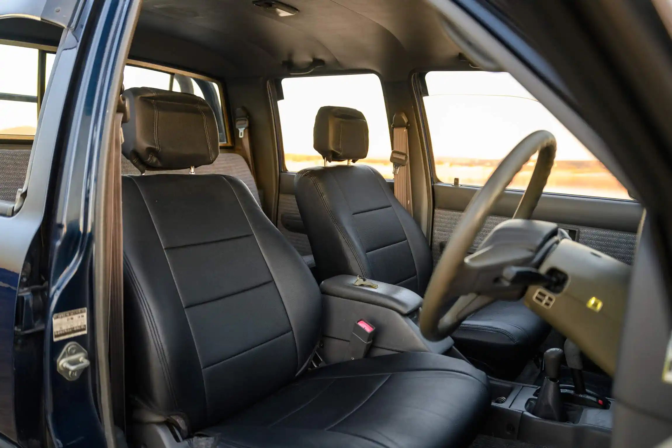 Sold: 1996 Toyota Hilux SSR 4×4