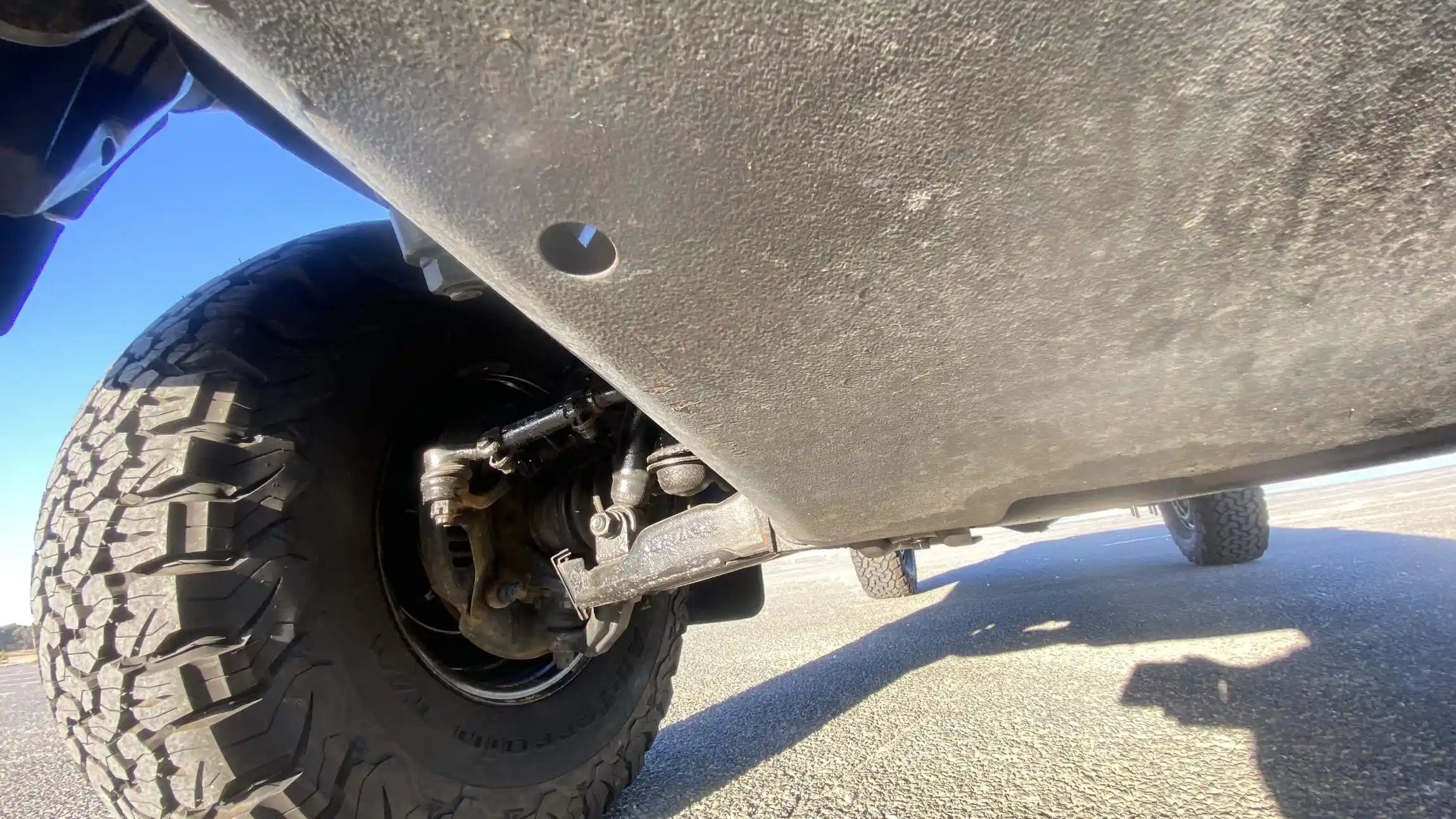 Sold: 1996 Toyota Hilux SSR 4×4