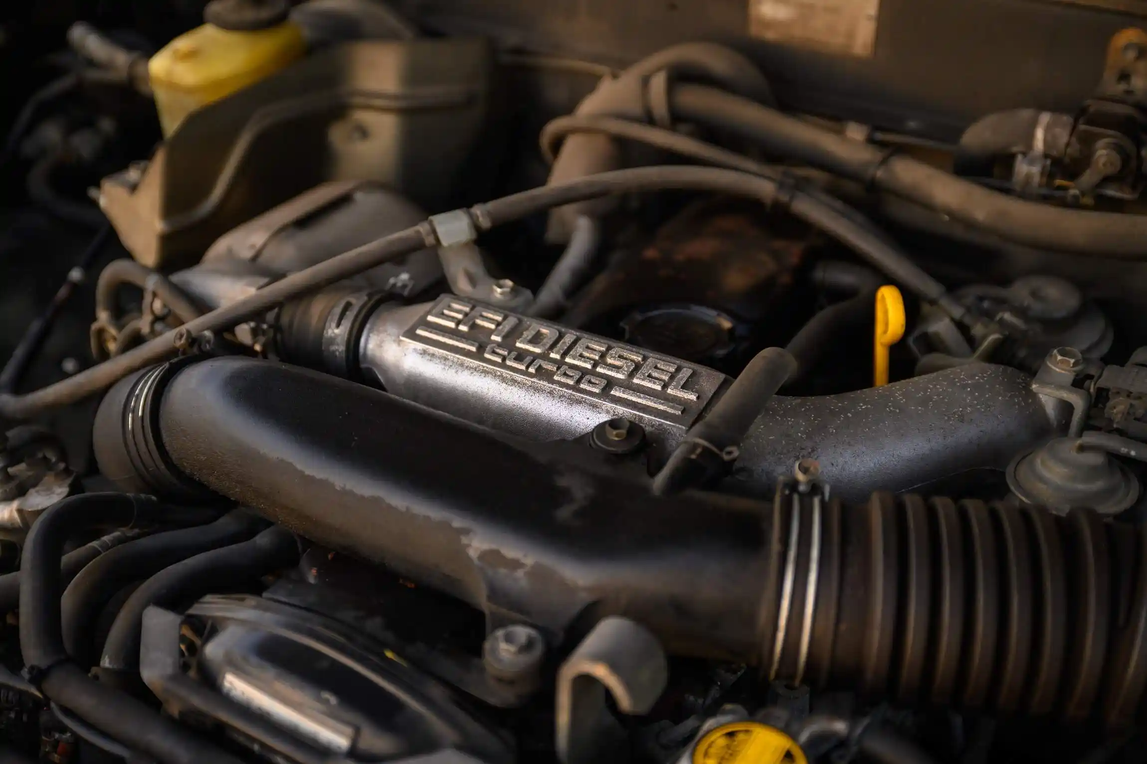 Sold: 1996 Toyota Hilux SSR 4×4