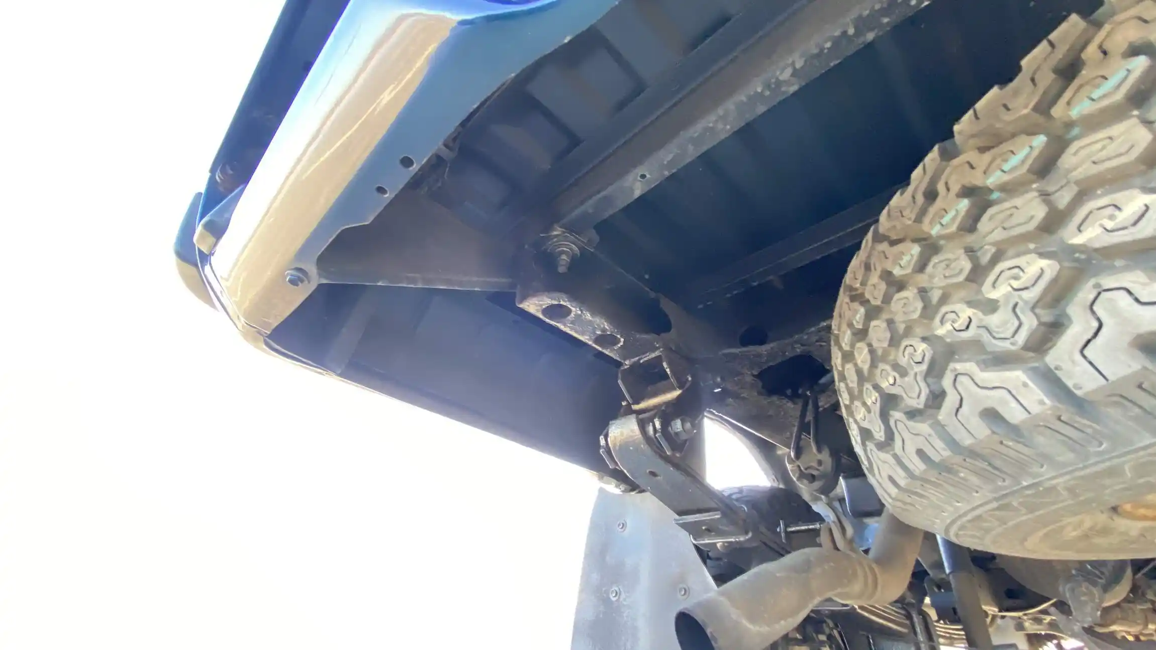 Sold: 1996 Toyota Hilux SSR 4×4 - 5