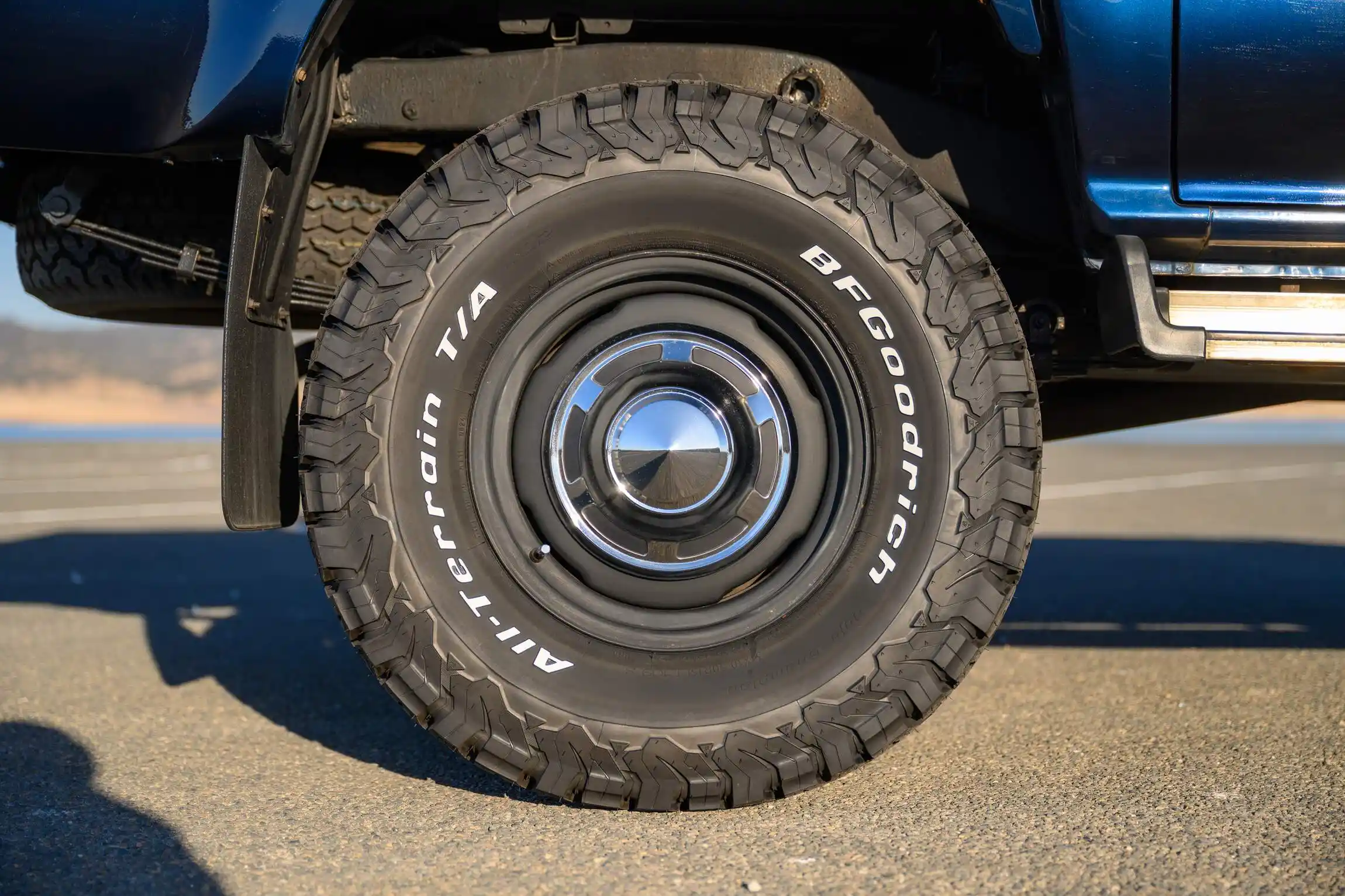 Sold: 1996 Toyota Hilux SSR 4×4