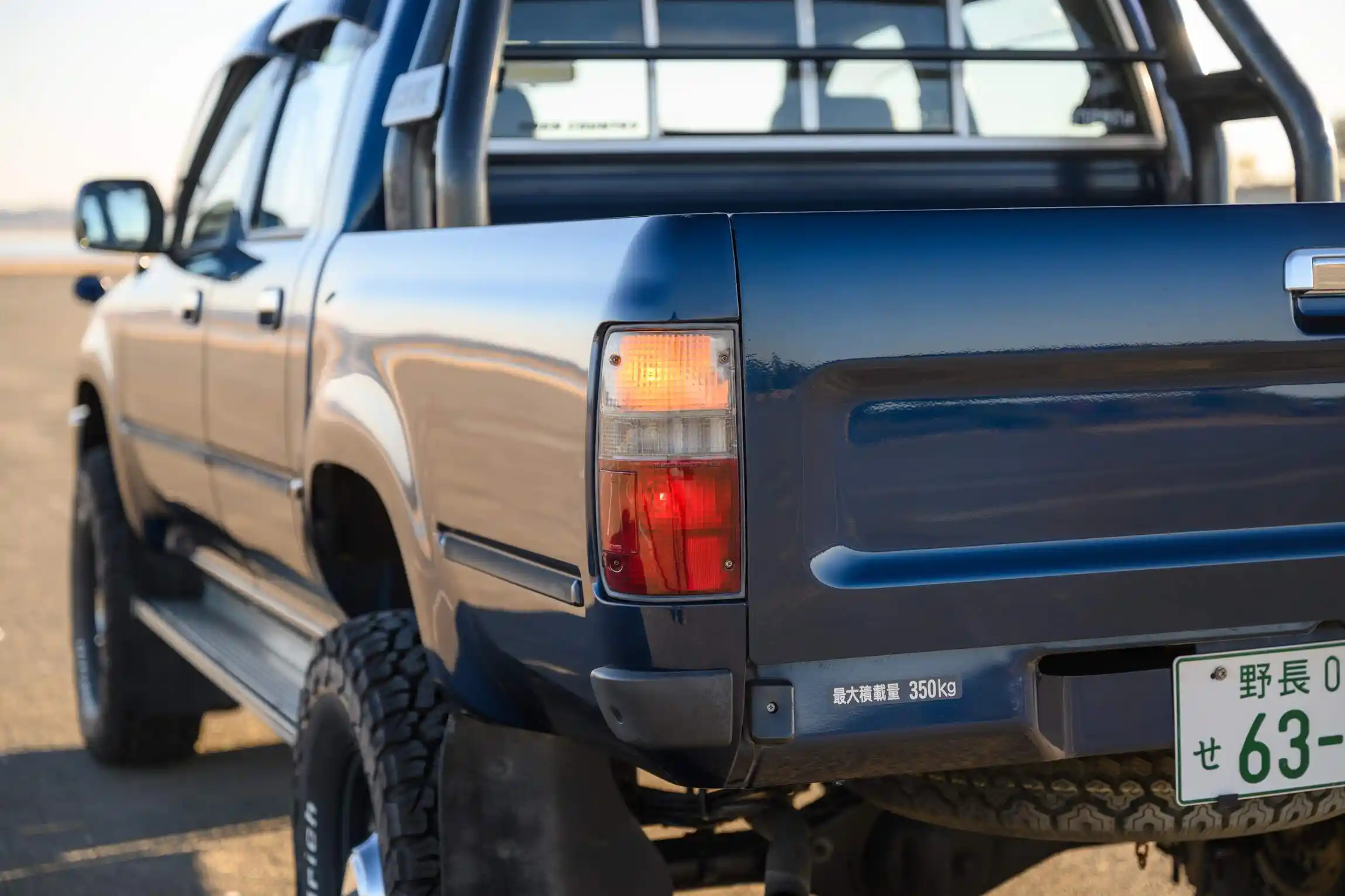 Sold: 1996 Toyota Hilux SSR 4×4