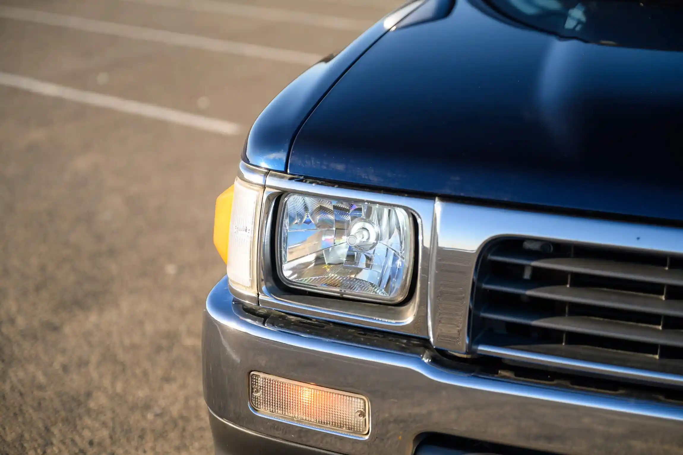 Sold: 1996 Toyota Hilux SSR 4×4