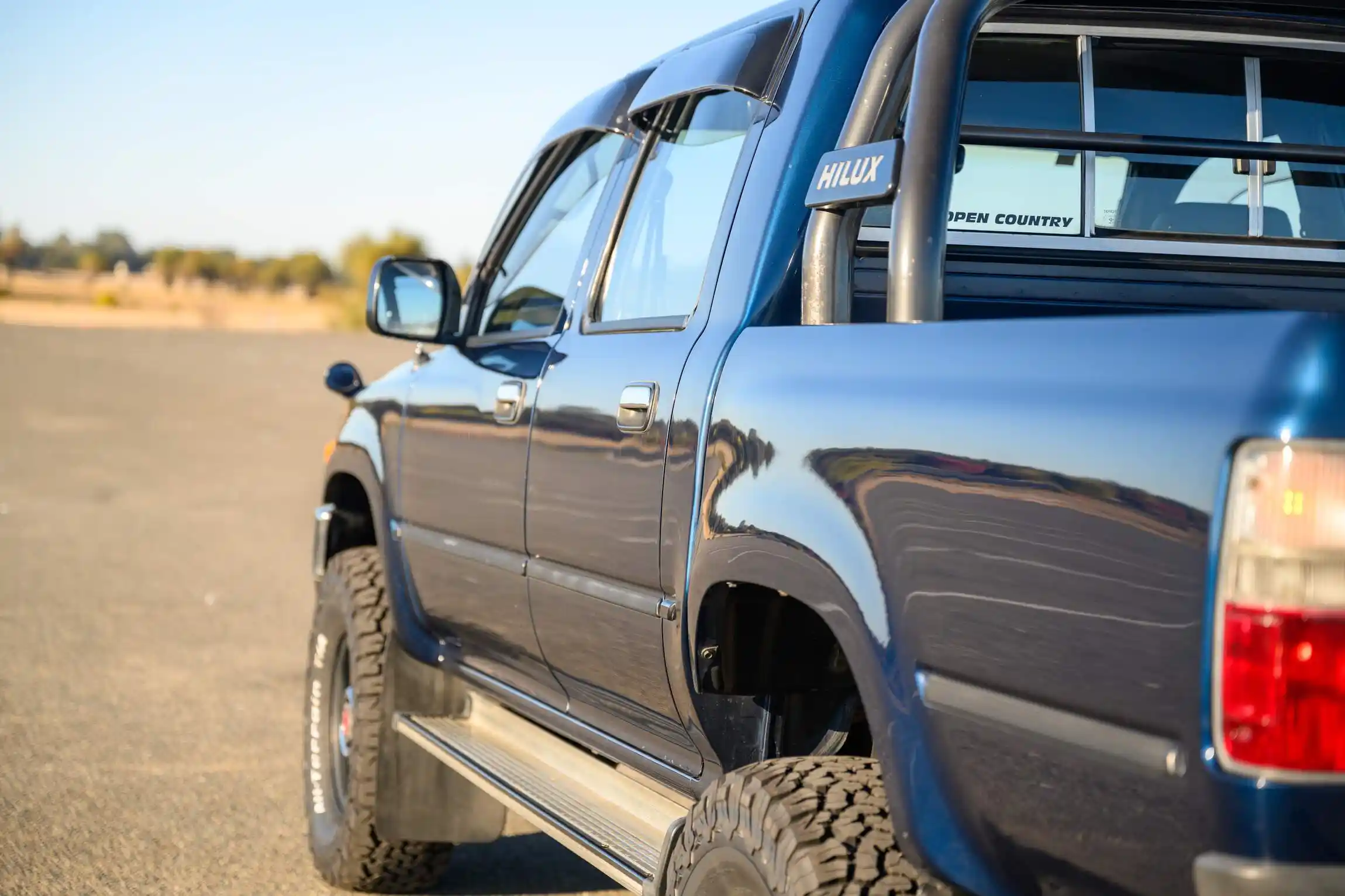 Sold: 1996 Toyota Hilux SSR 4×4