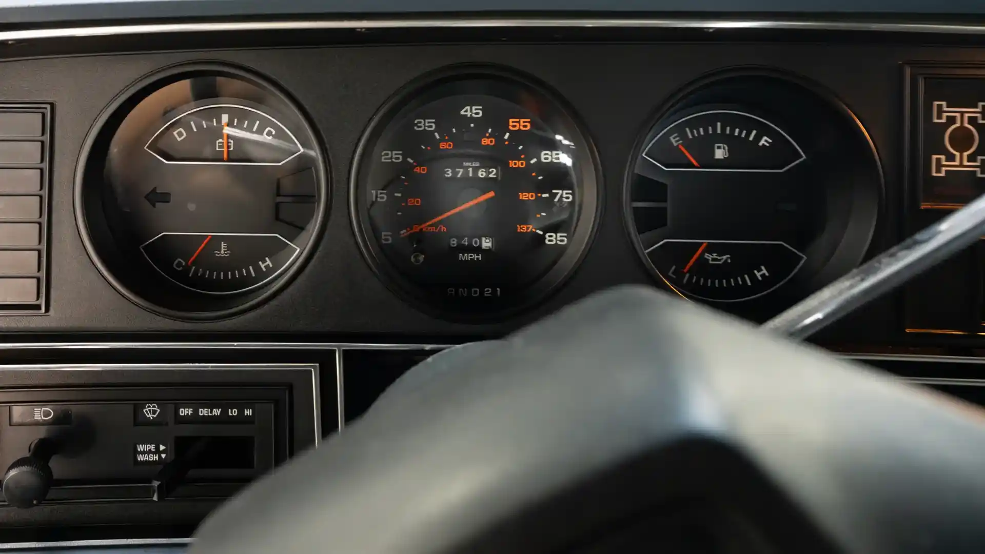 37k-Mile 1987 Dodge Ramcharger 4×4