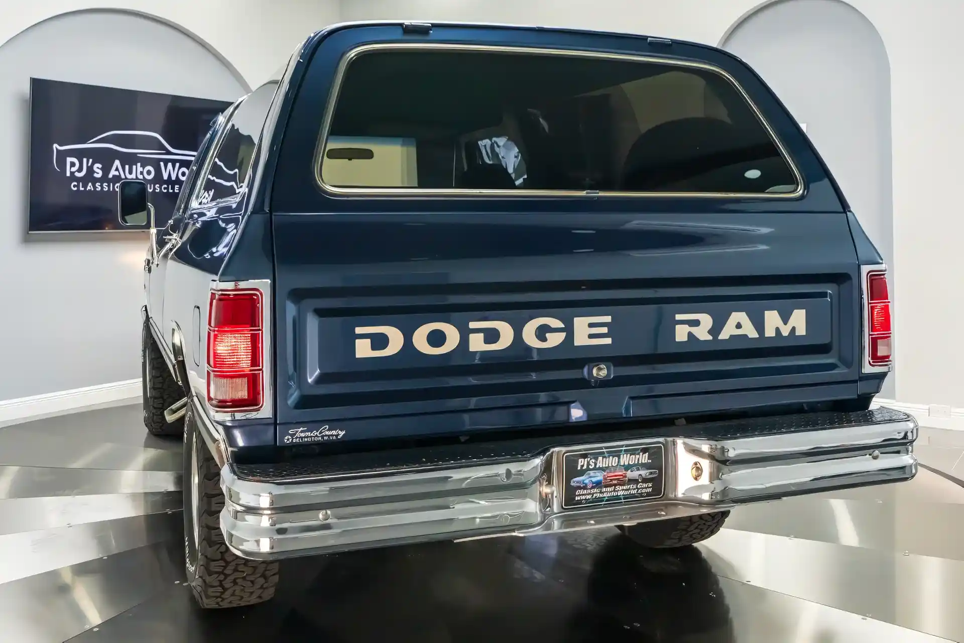 37k-Mile 1987 Dodge Ramcharger 4×4