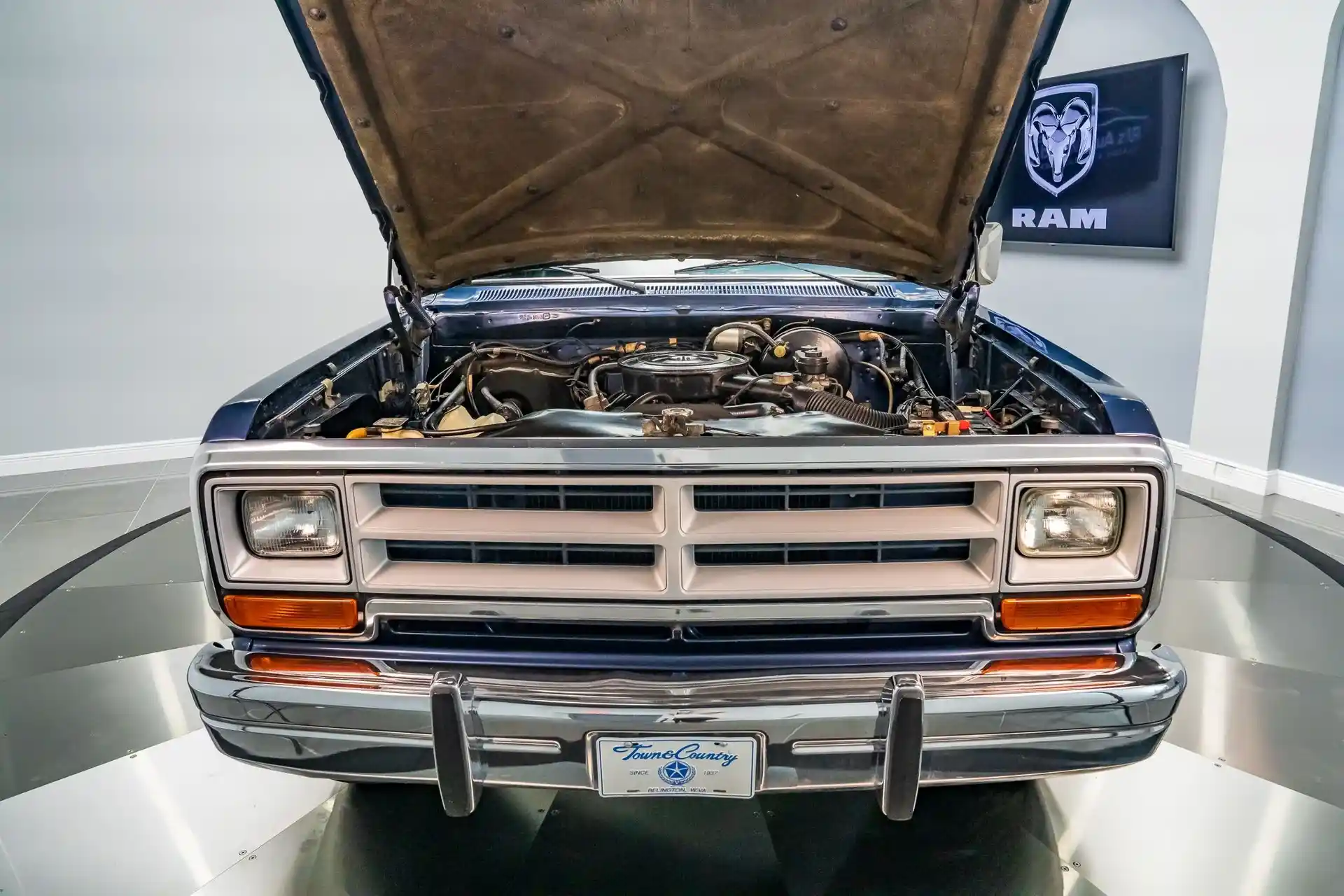 37k-Mile 1987 Dodge Ramcharger 4×4