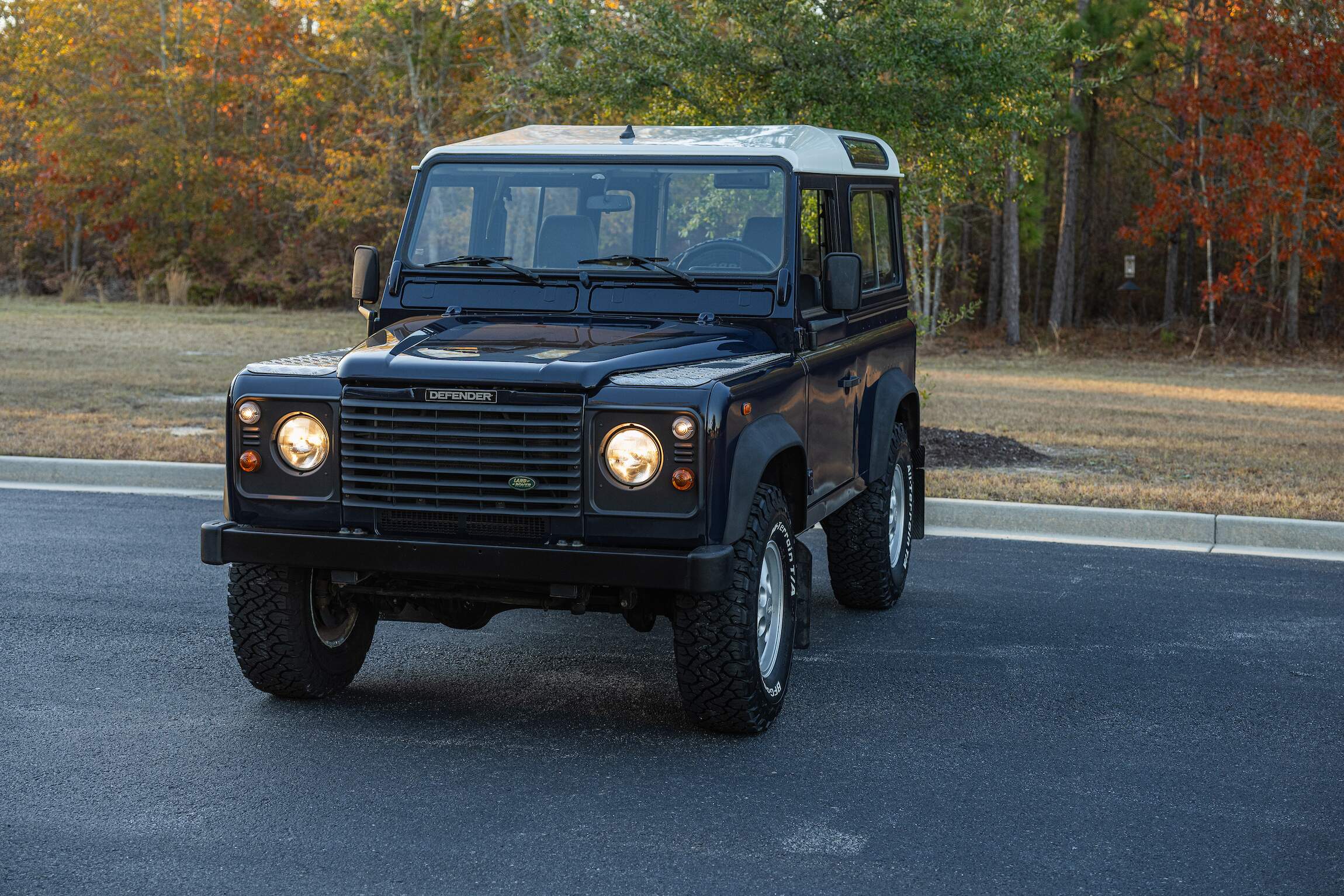 Sold: Td5-Powered 2000 Land Rover Defender 90 4×4