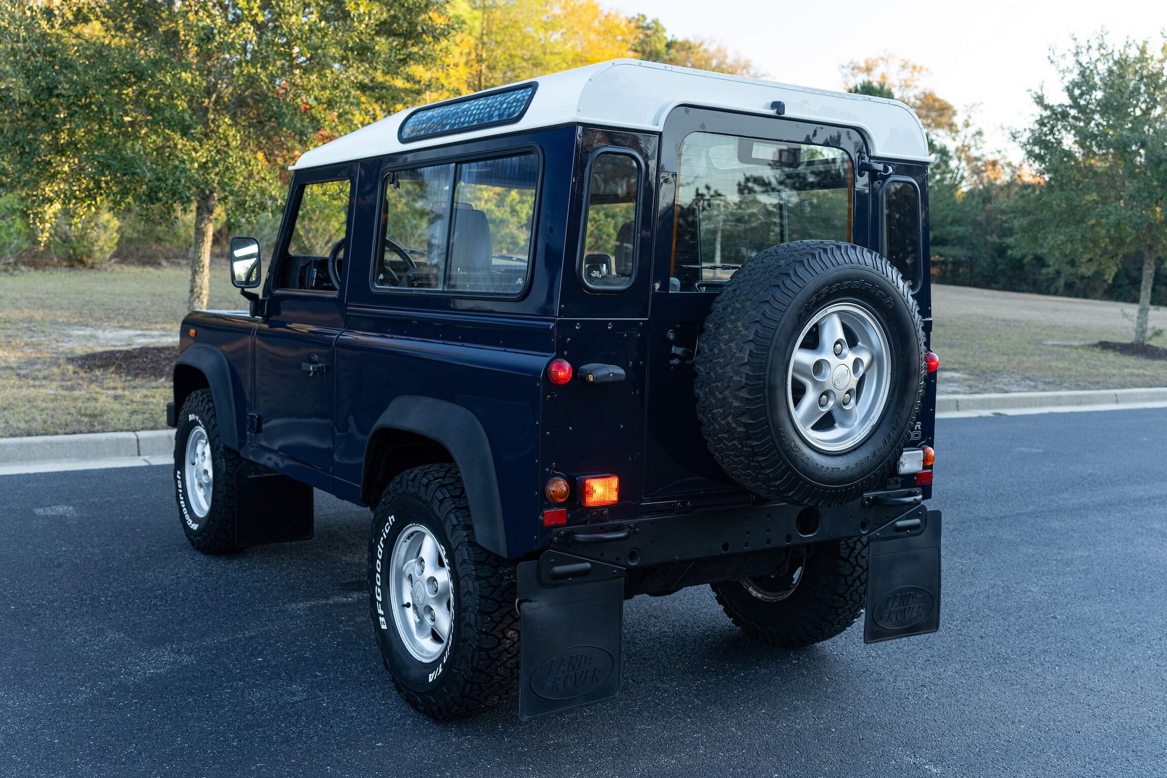 Sold: Td5-Powered 2000 Land Rover Defender 90 4×4