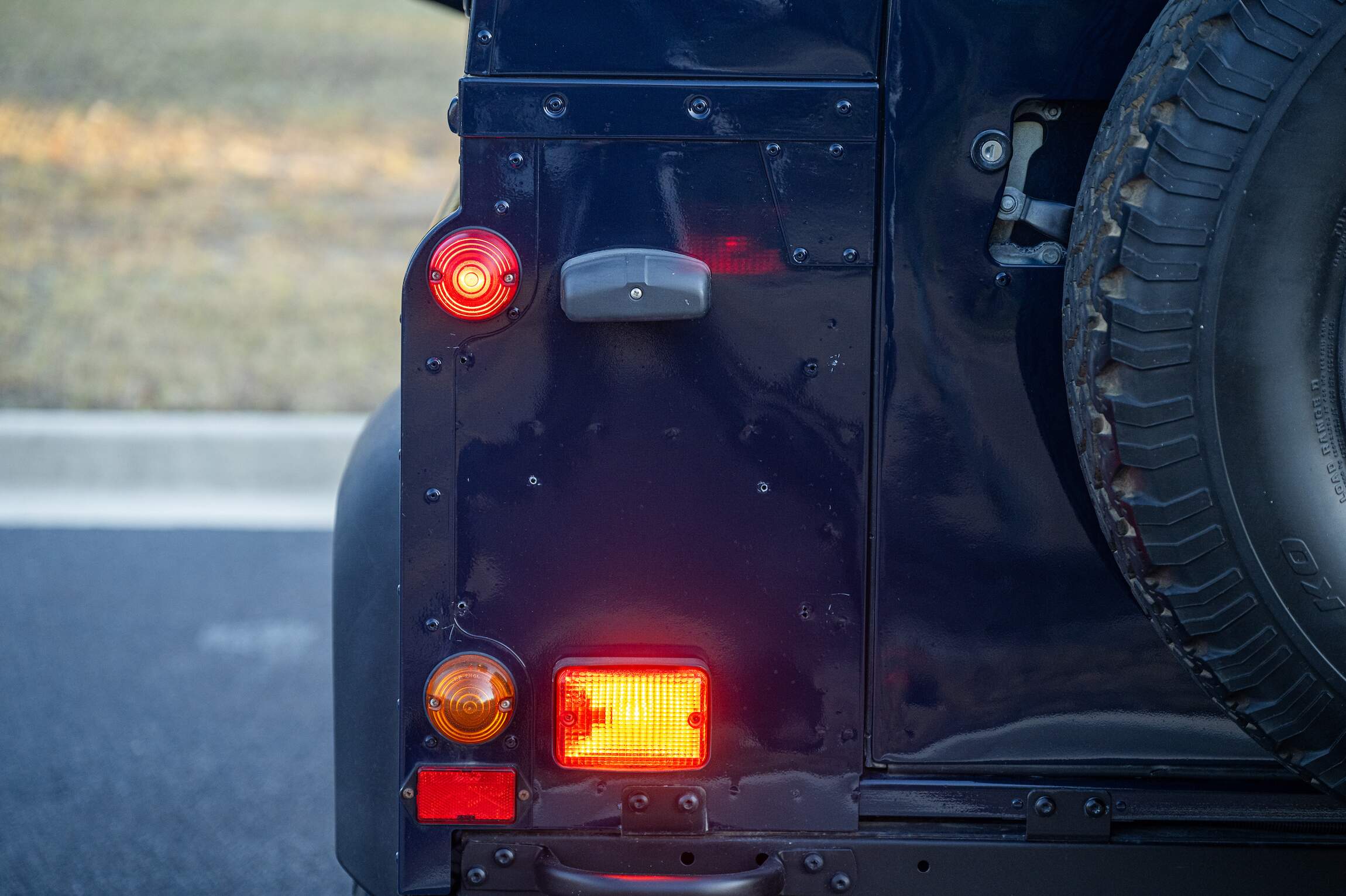 Sold: Td5-Powered 2000 Land Rover Defender 90 4×4