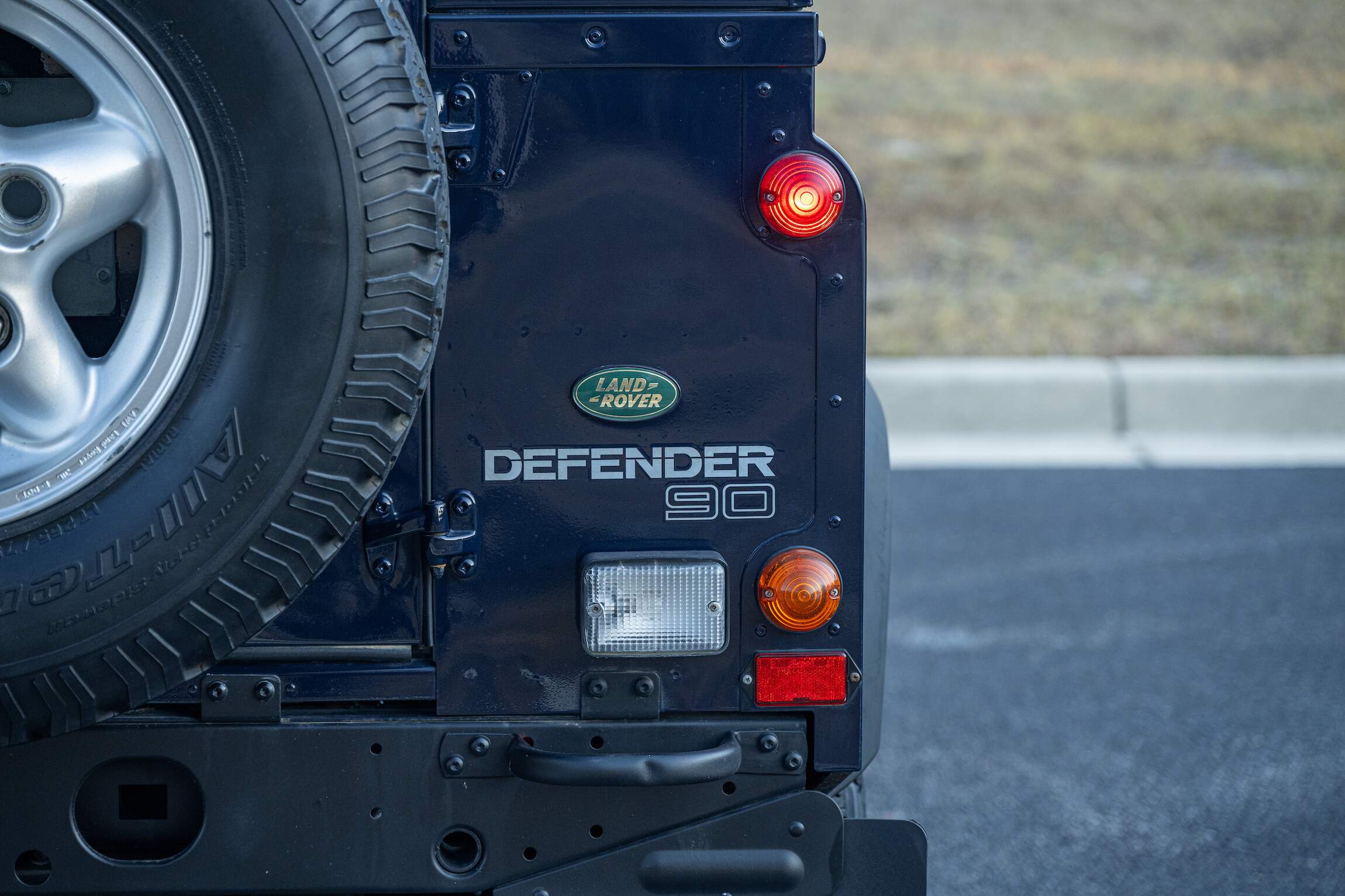 Sold: Td5-Powered 2000 Land Rover Defender 90 4×4