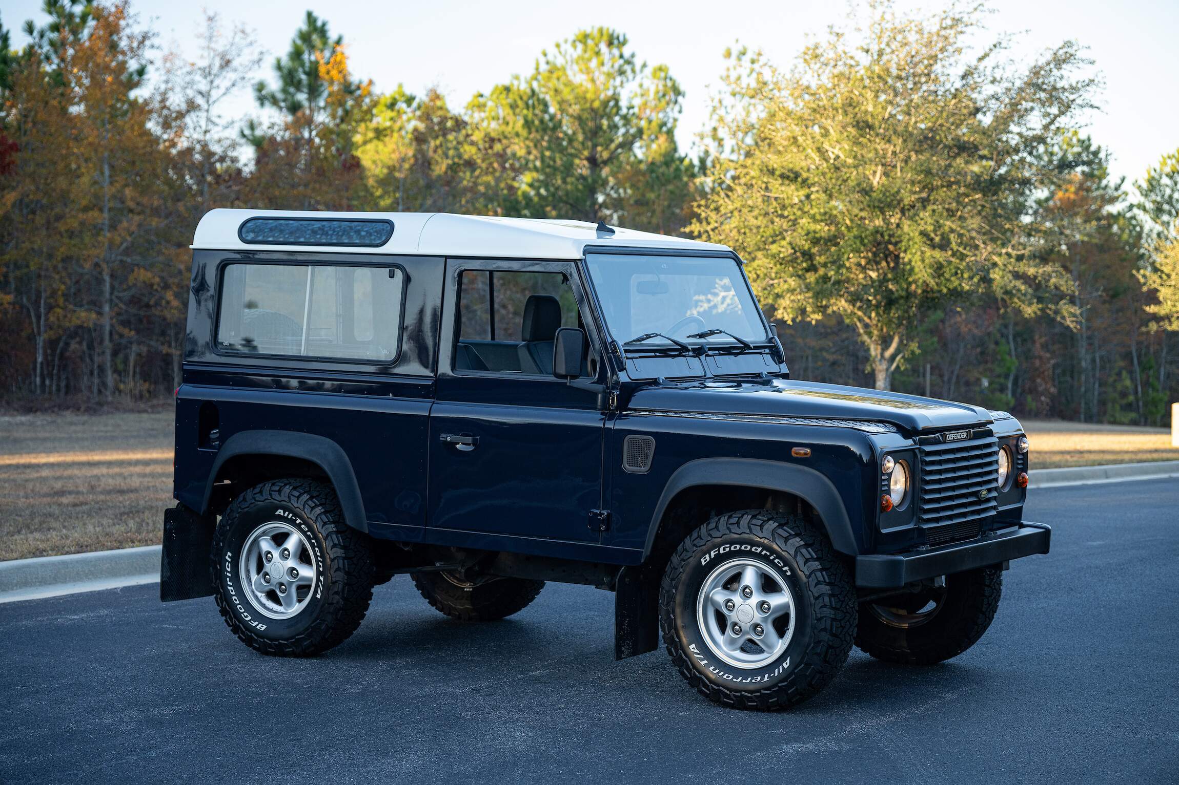 Sold: Td5-Powered 2000 Land Rover Defender 90 4×4