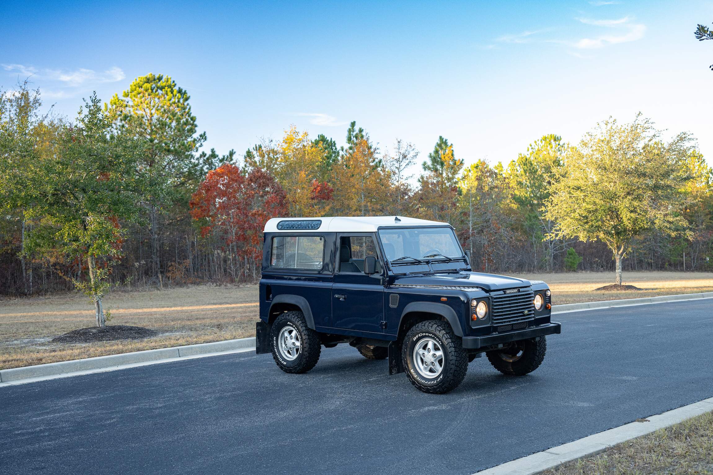 Sold: Td5-Powered 2000 Land Rover Defender 90 4×4