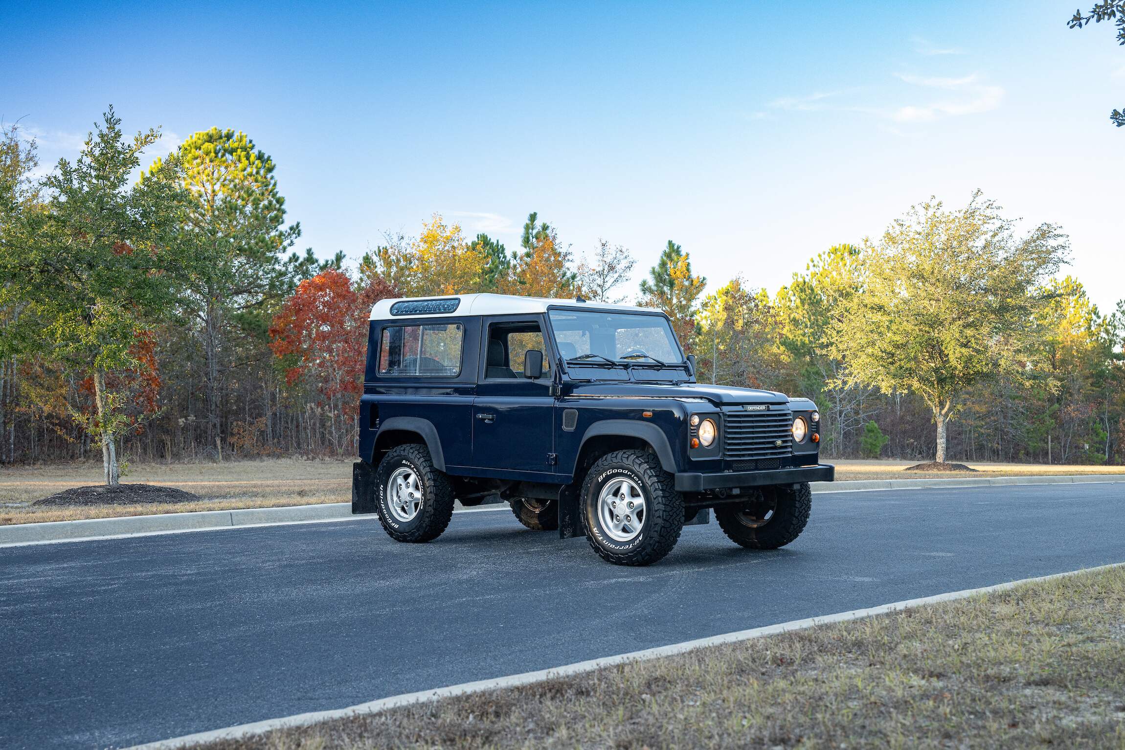 Sold: Td5-Powered 2000 Land Rover Defender 90 4×4