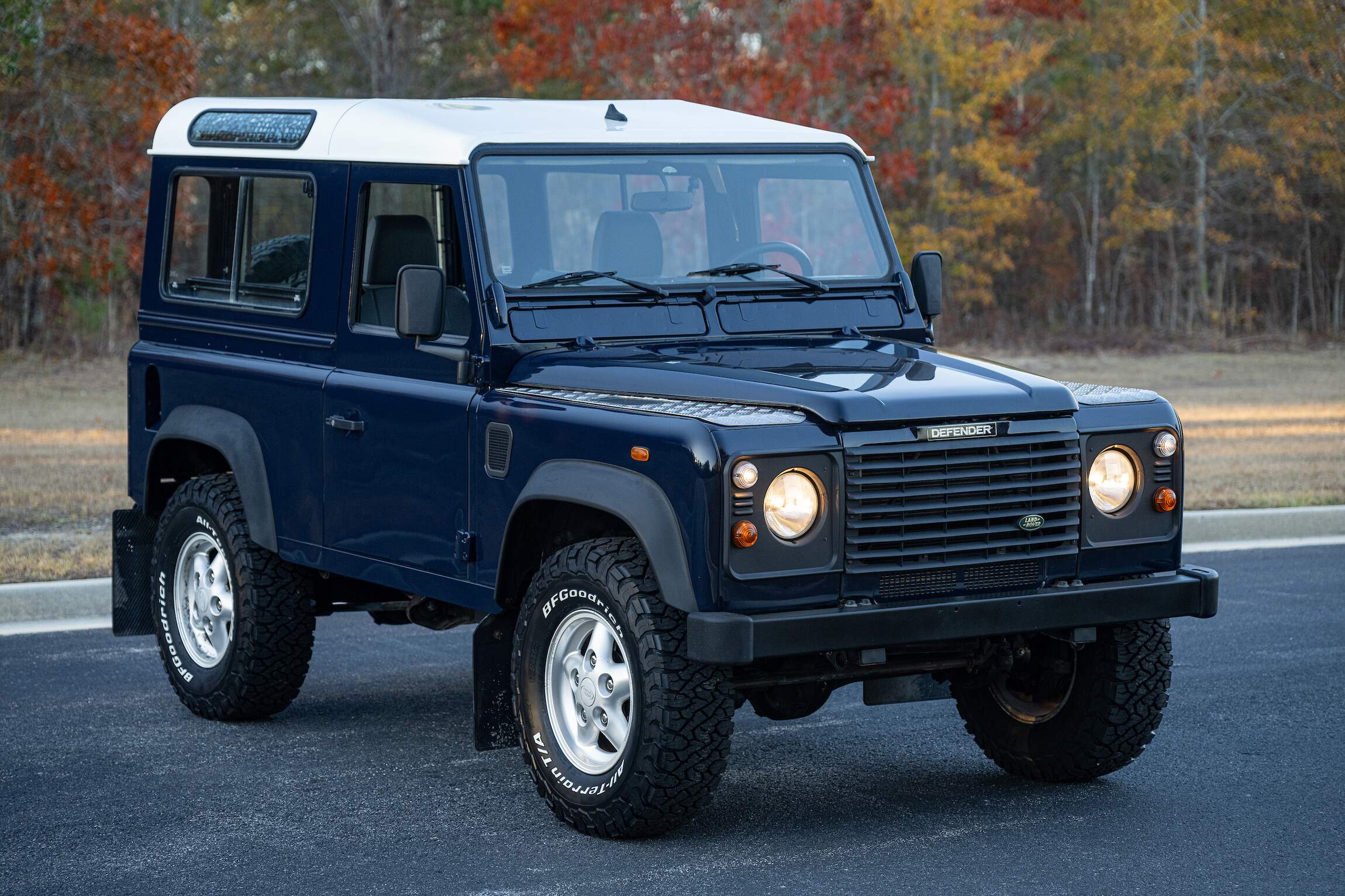 Sold: Td5-Powered 2000 Land Rover Defender 90 4×4