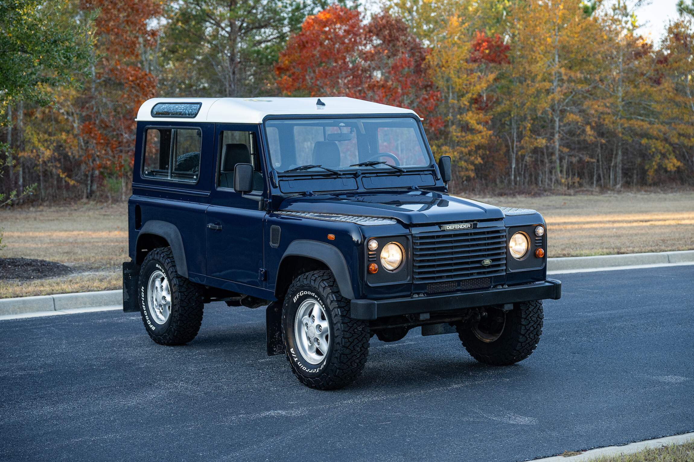 Sold: Td5-Powered 2000 Land Rover Defender 90 4×4