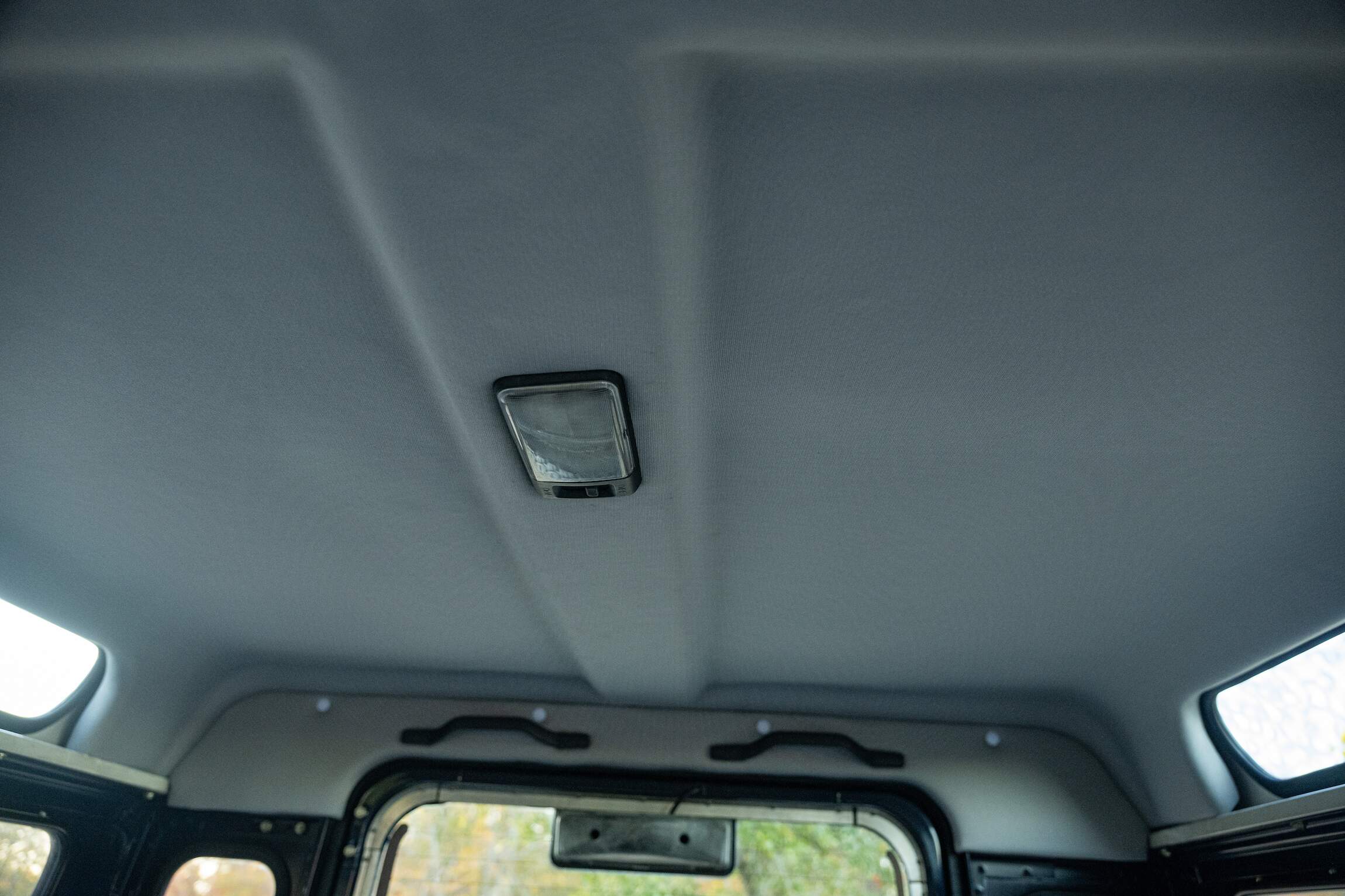 Sold: Td5-Powered 2000 Land Rover Defender 90 4×4