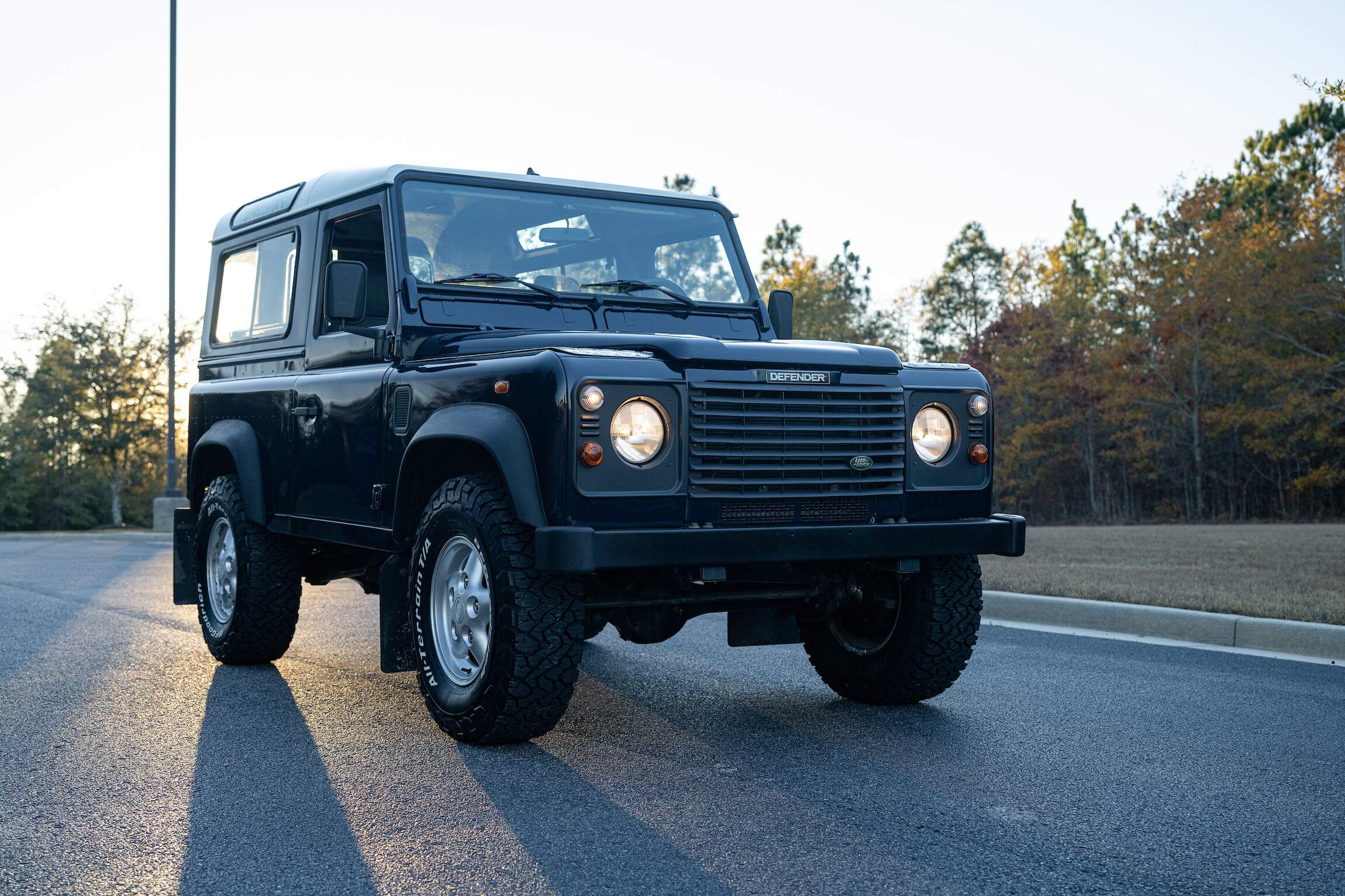 Sold: Td5-Powered 2000 Land Rover Defender 90 4×4