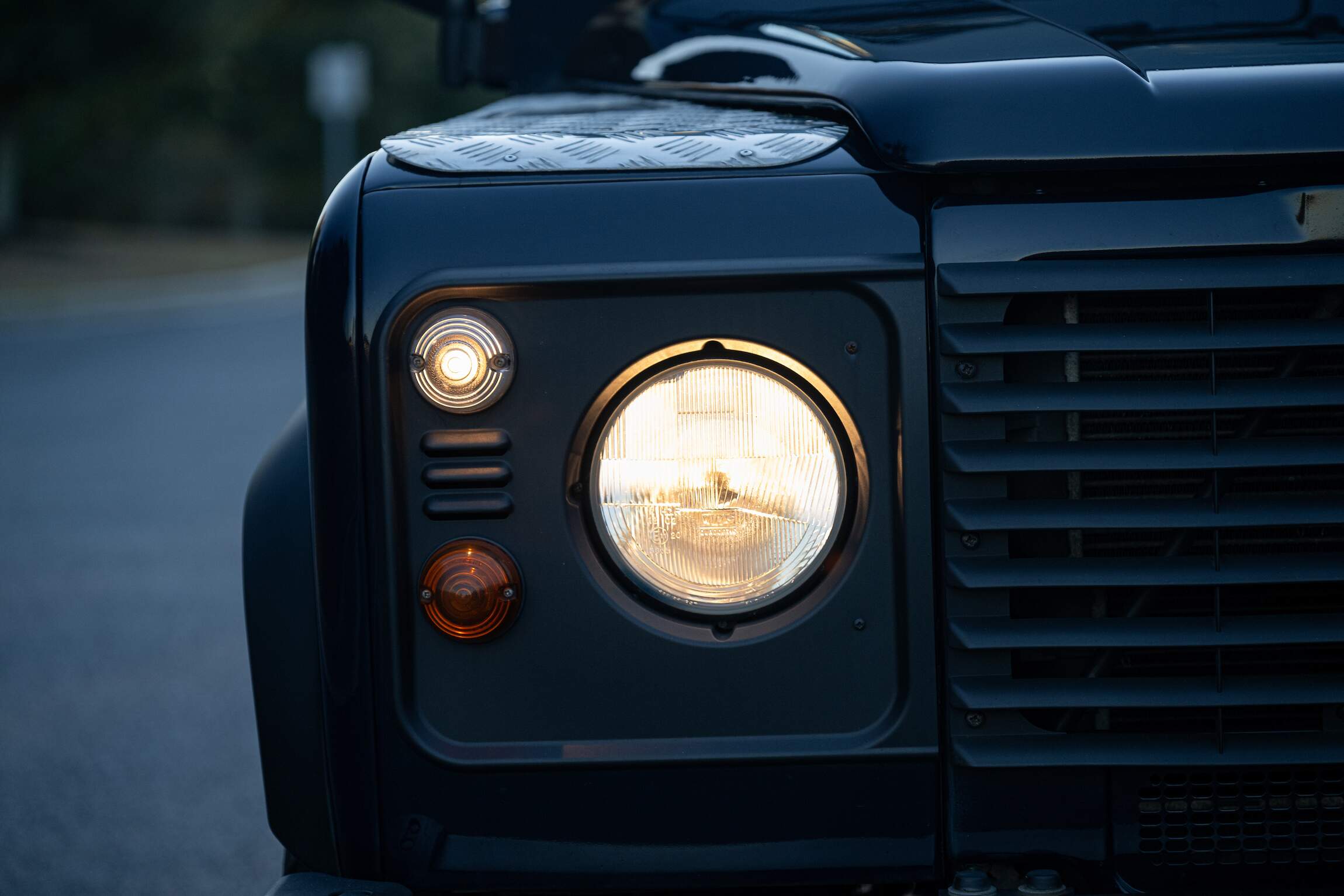 Sold: Td5-Powered 2000 Land Rover Defender 90 4×4