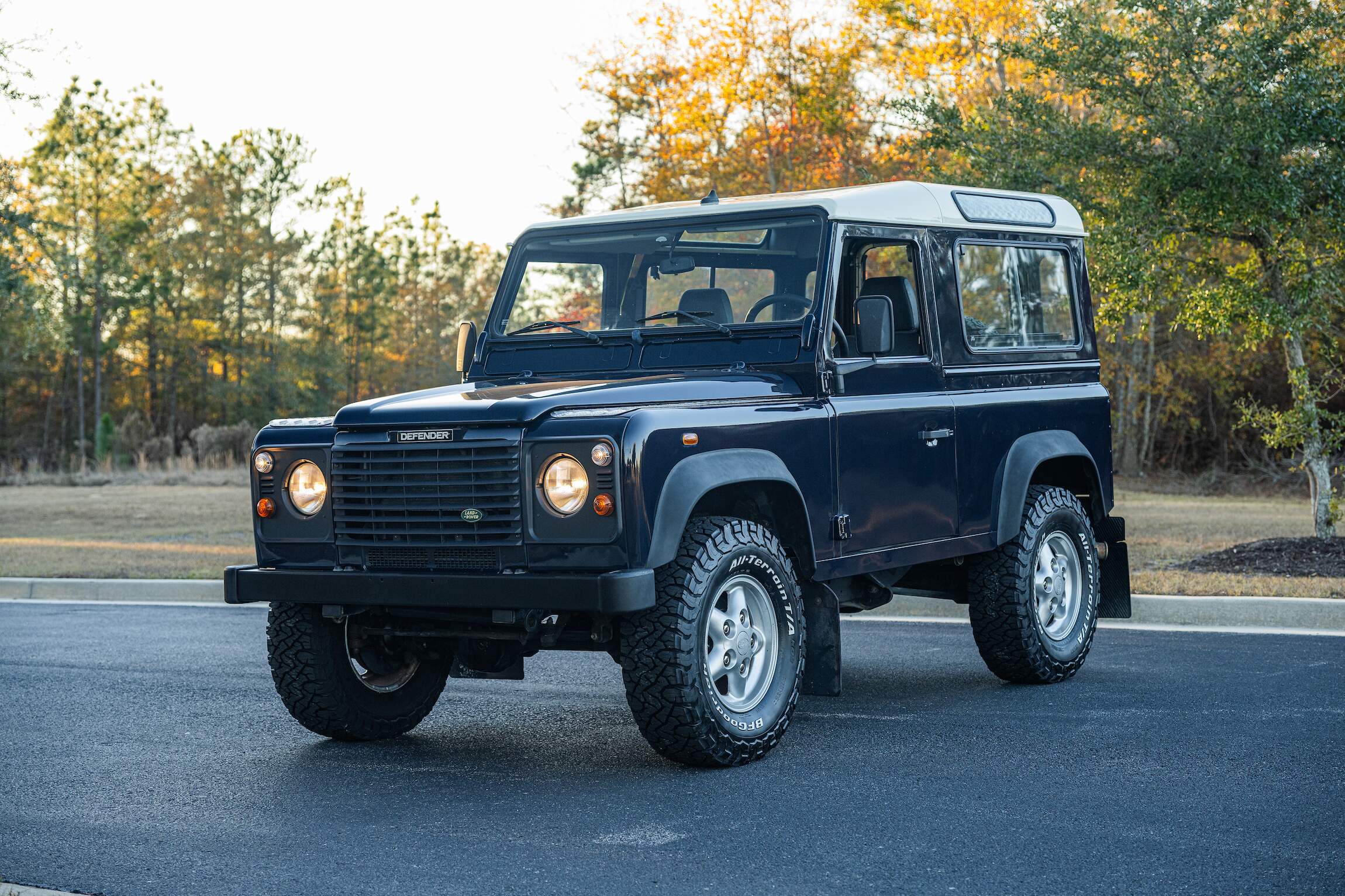 Sold: Td5-Powered 2000 Land Rover Defender 90 4×4