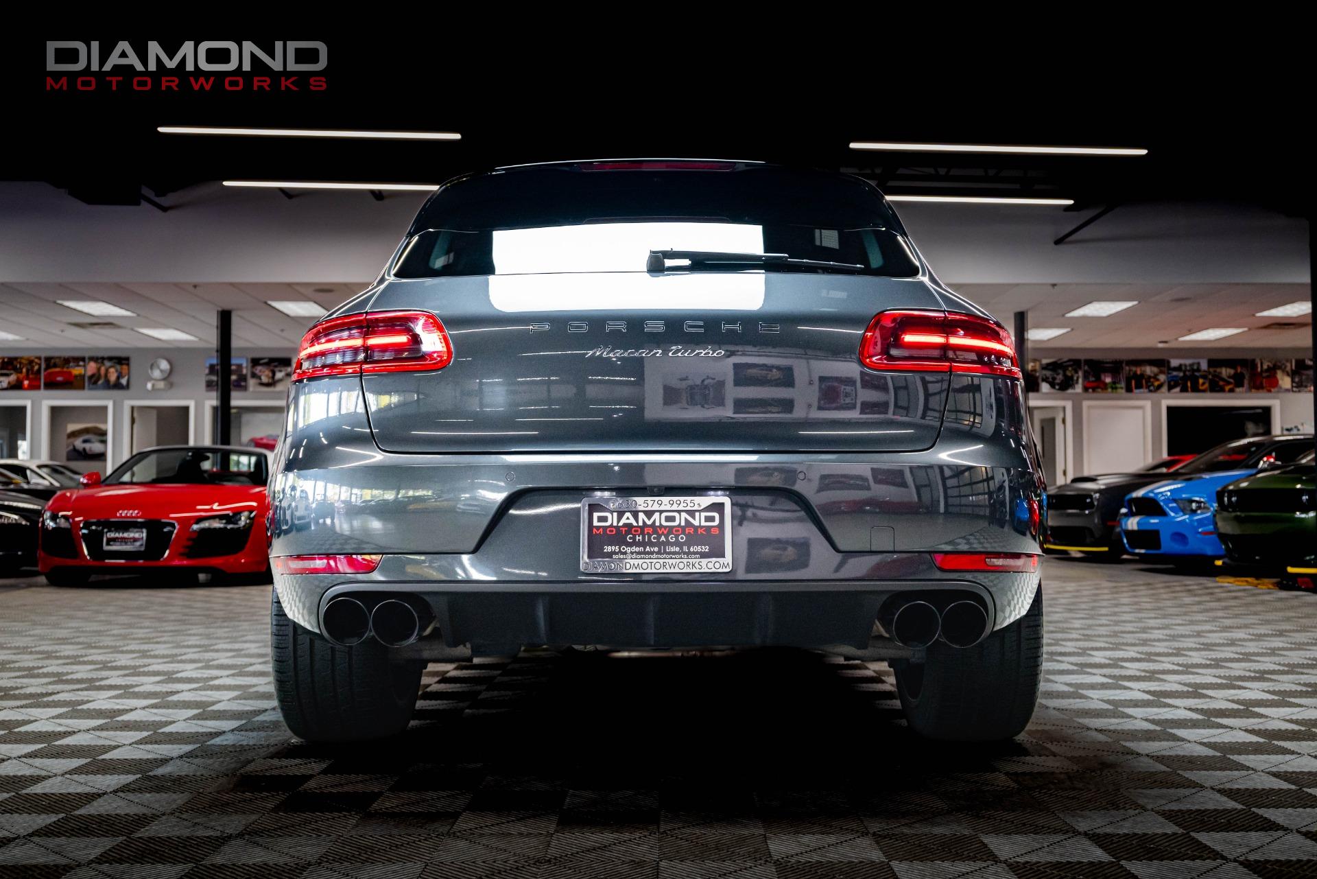 2018 Porsche Macan Turbo