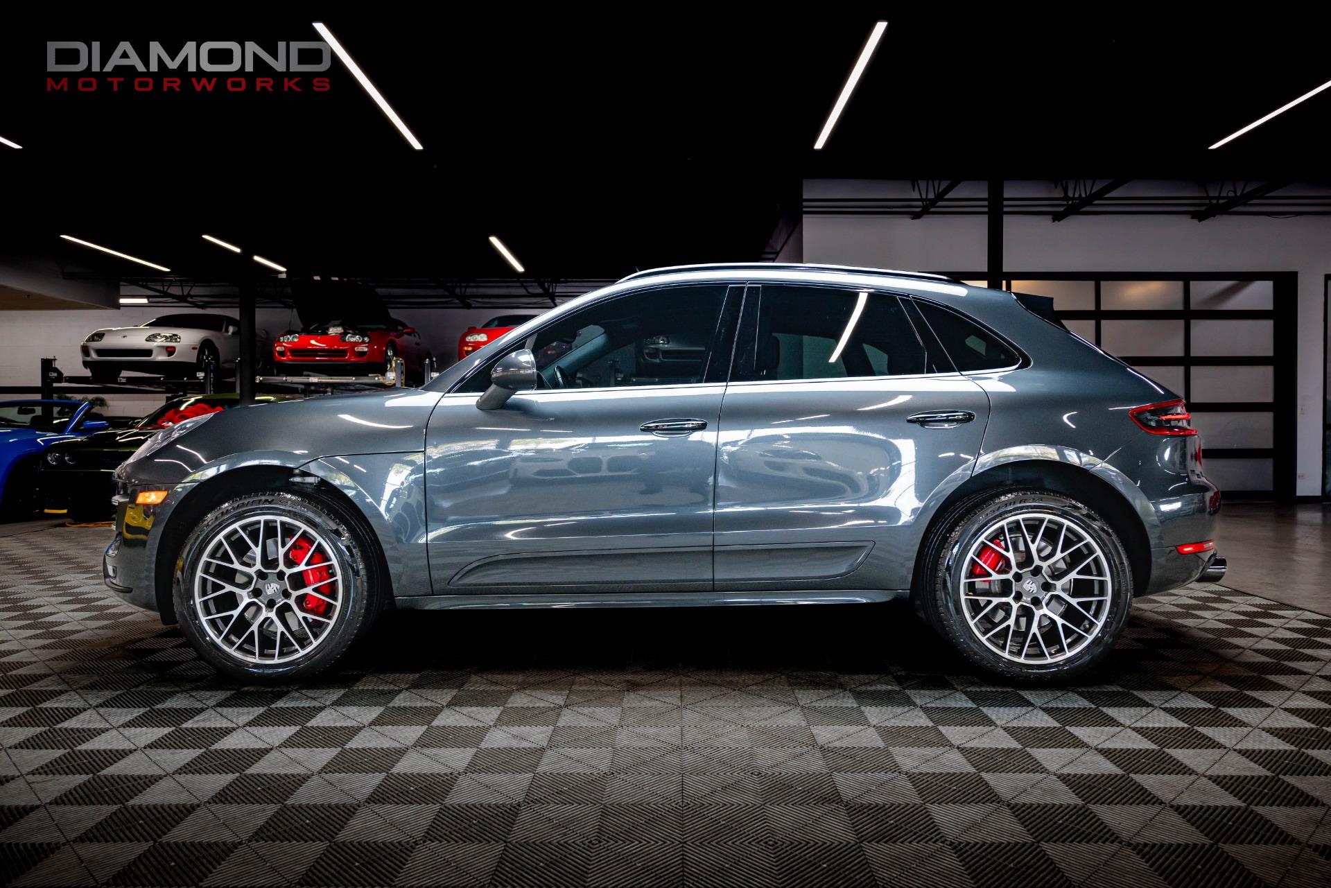 2018 Porsche Macan Turbo