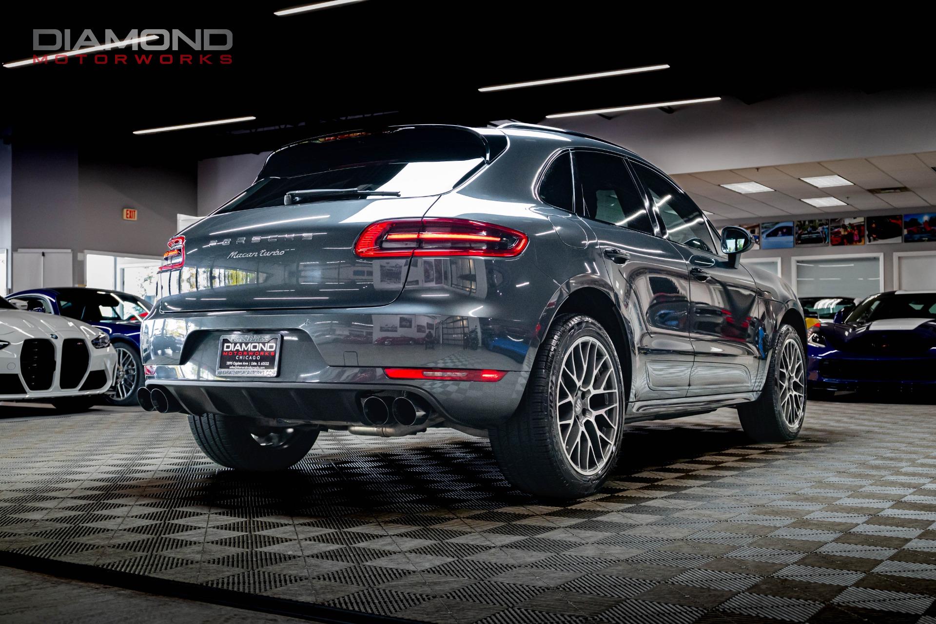 2018 Porsche Macan Turbo