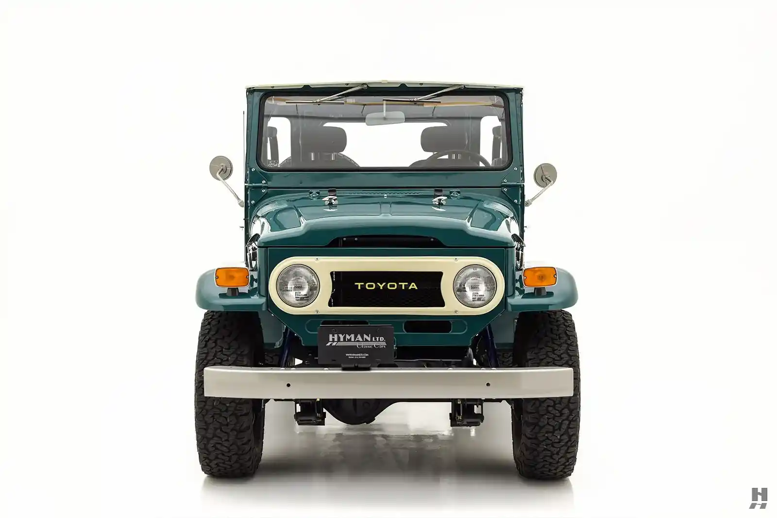 1974 Toyota Land Cruiser FJ40 - 2