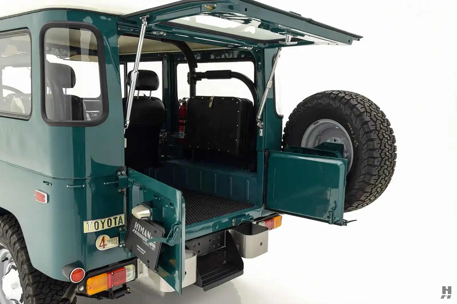 1974 Toyota Land Cruiser FJ40 - 5