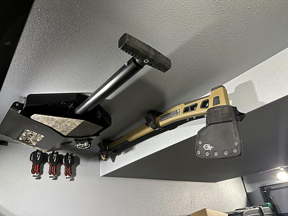 Sold: 2023 EarthRoamer XV-SX-002 - 2