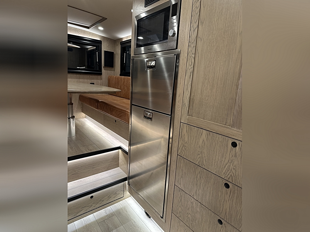 Sold: 2023 EarthRoamer XV-SX-002