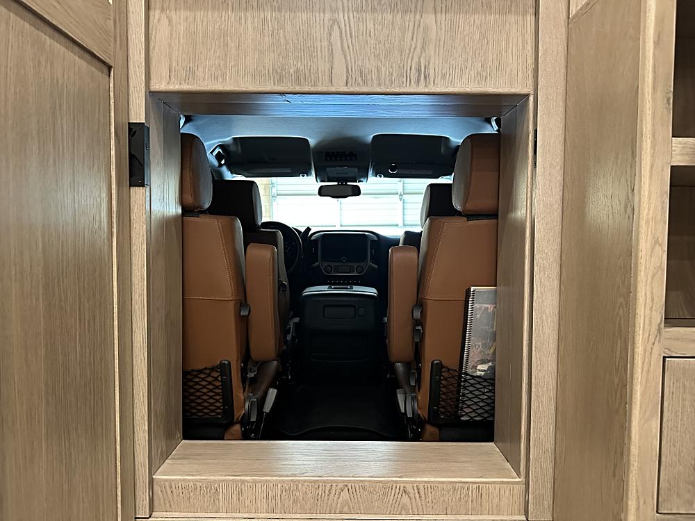 Sold: 2023 EarthRoamer XV-SX-002 - 4